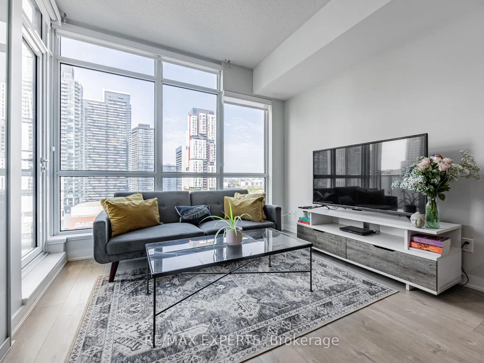 30 Nelson Street, #1608