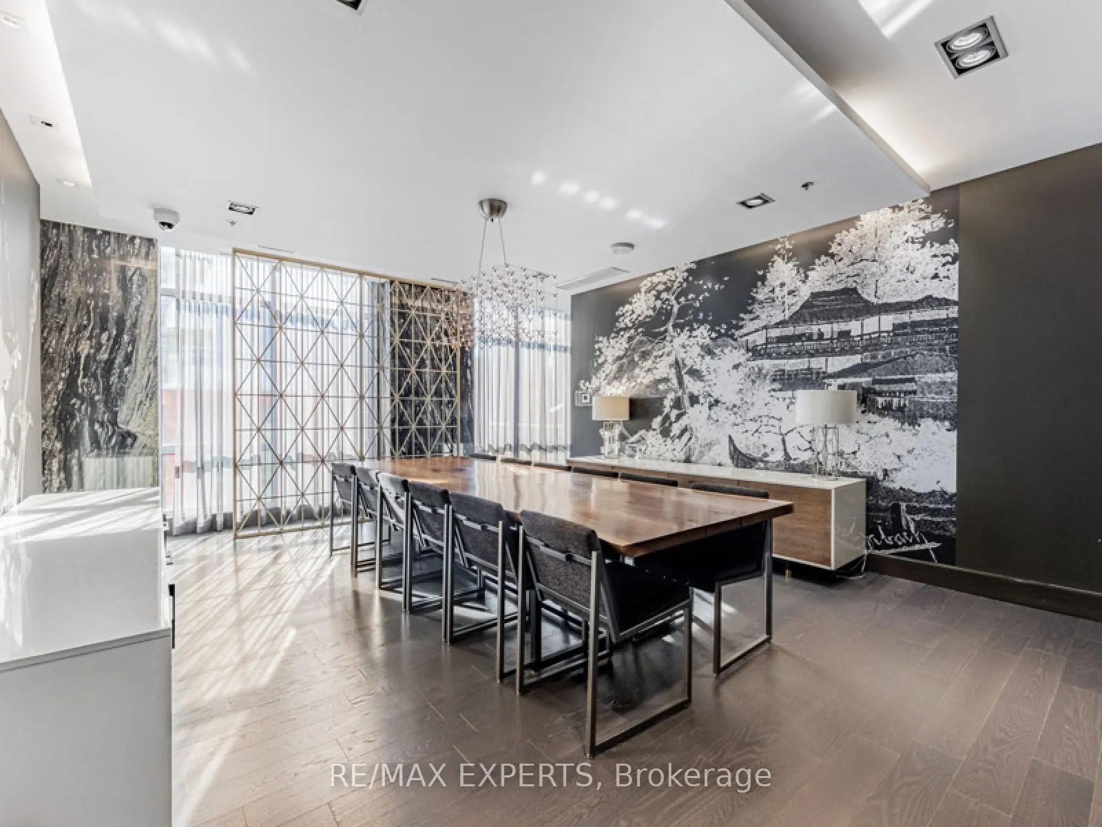 30 Nelson Street, #1608