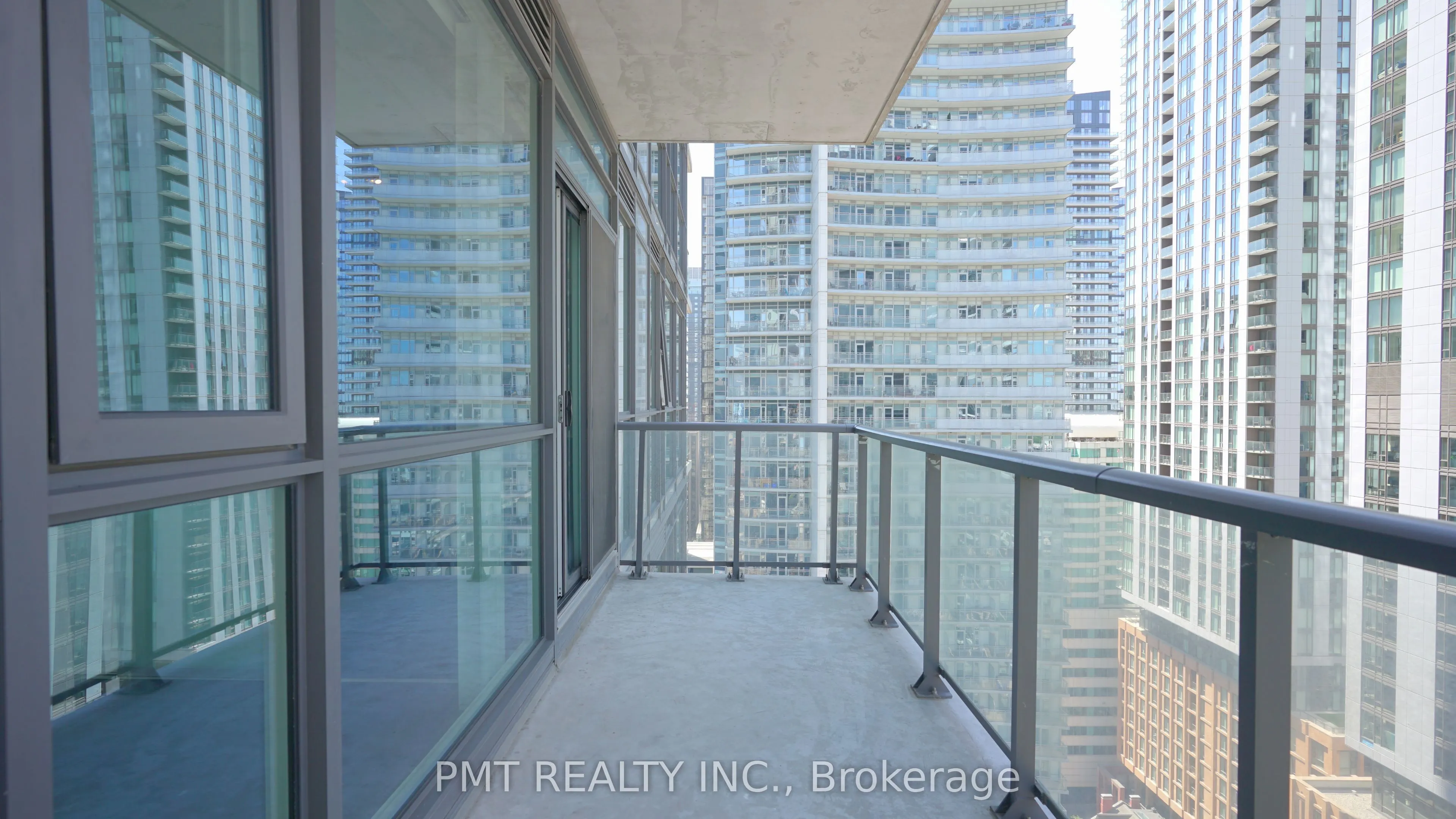290 Adelaide Street W, #2312