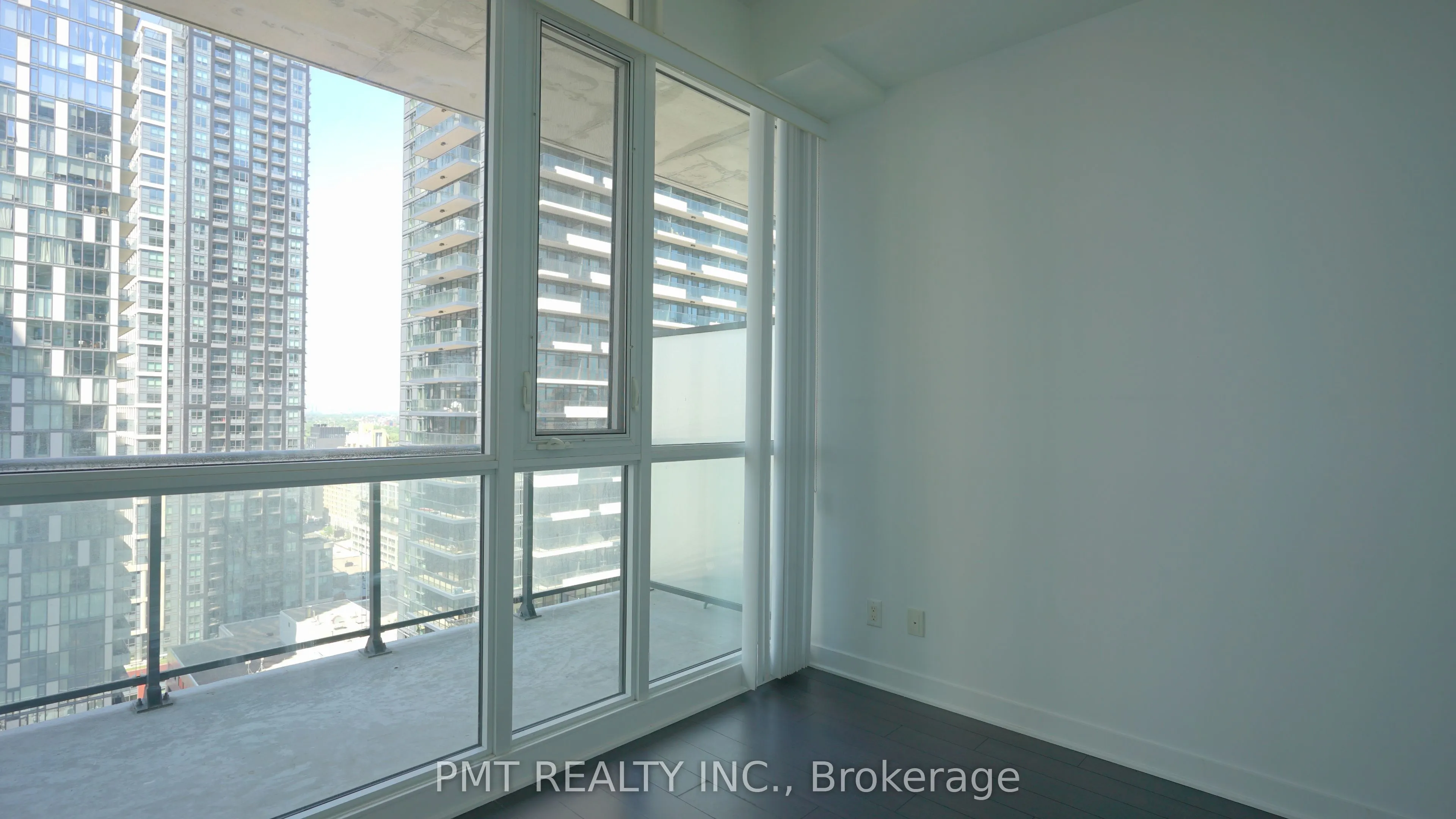 290 Adelaide Street W, #2312
