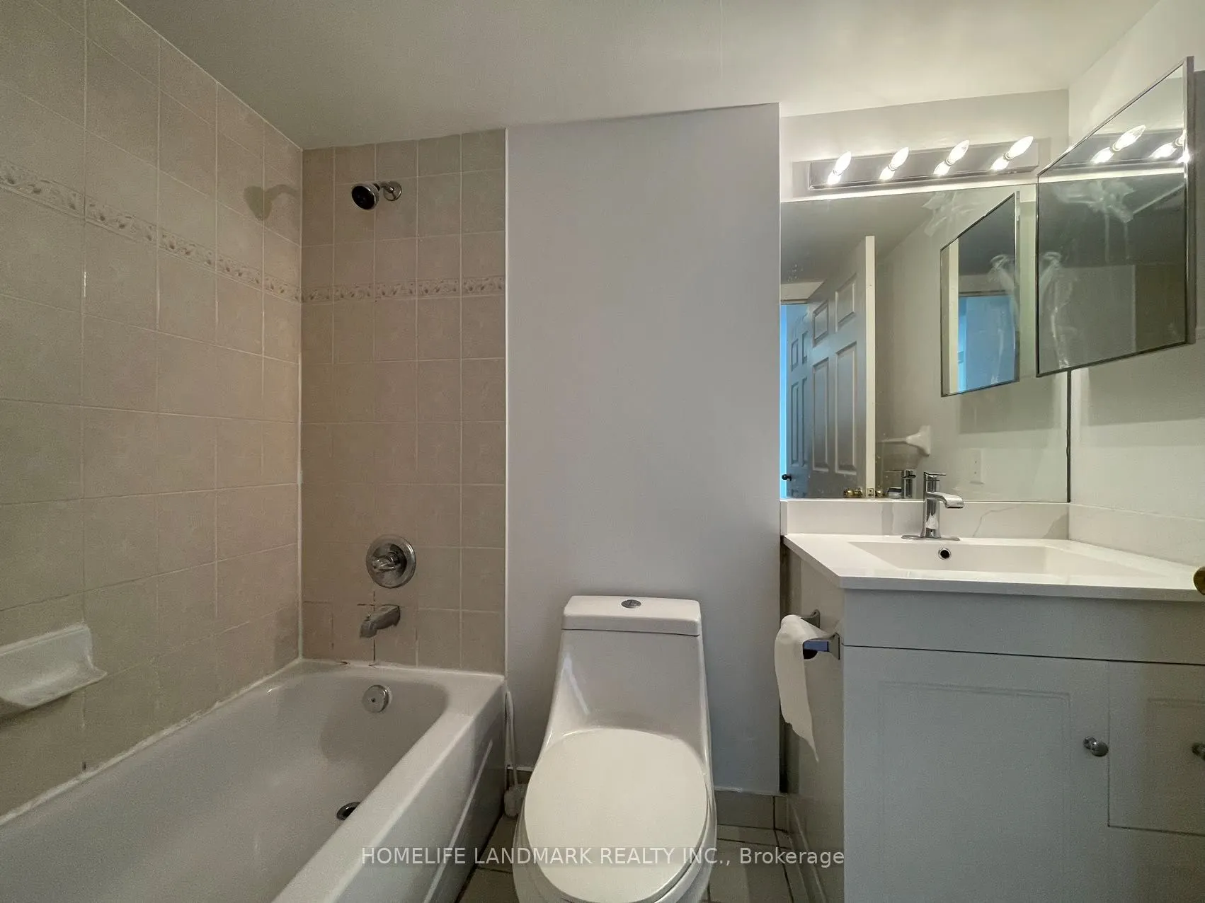 28 Empress Avenue, #606
