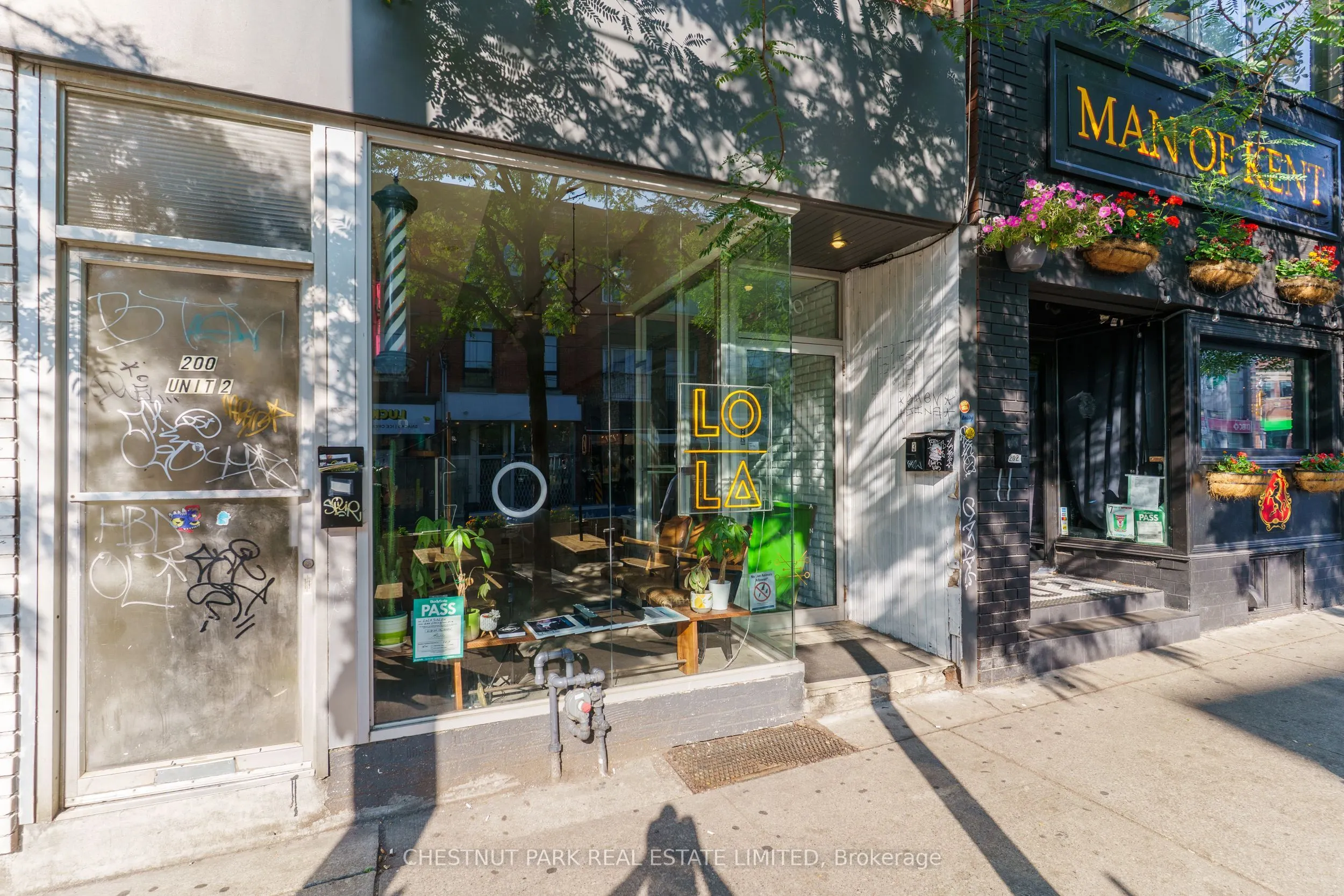 200 Ossington Avenue