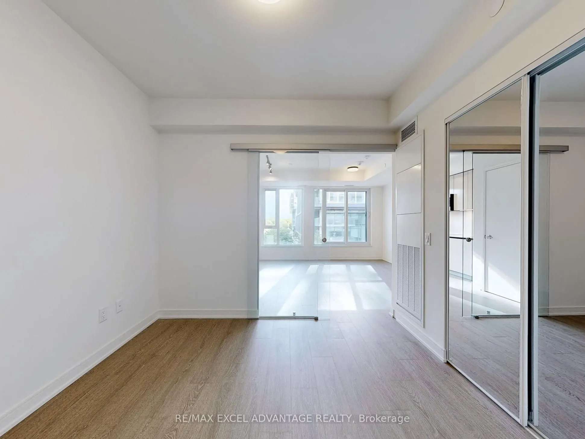 425 Front Street E, #306