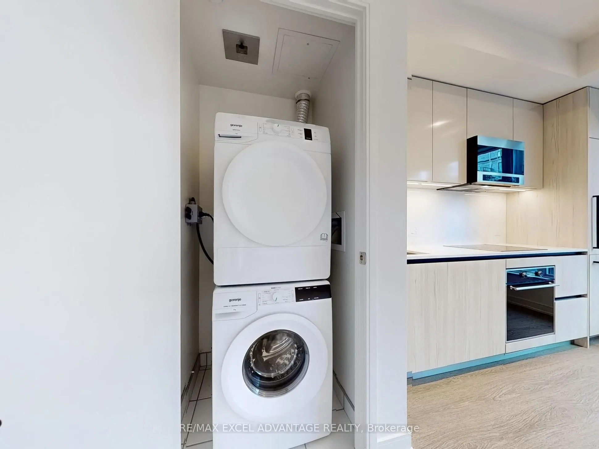 425 Front Street E, #306