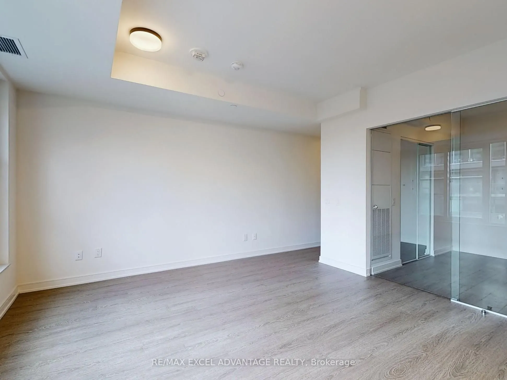 425 Front Street E, #306