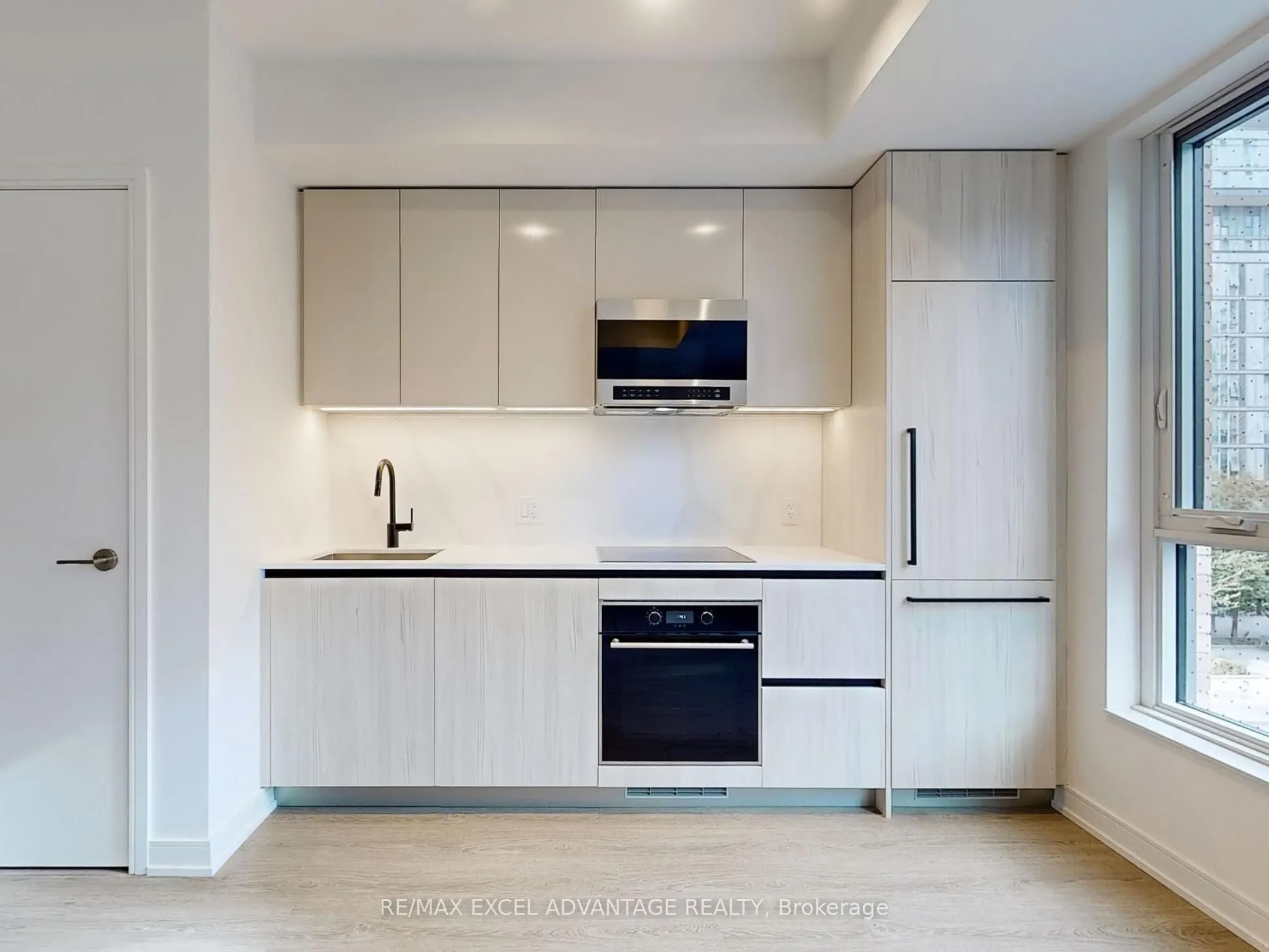 425 Front Street E, #306