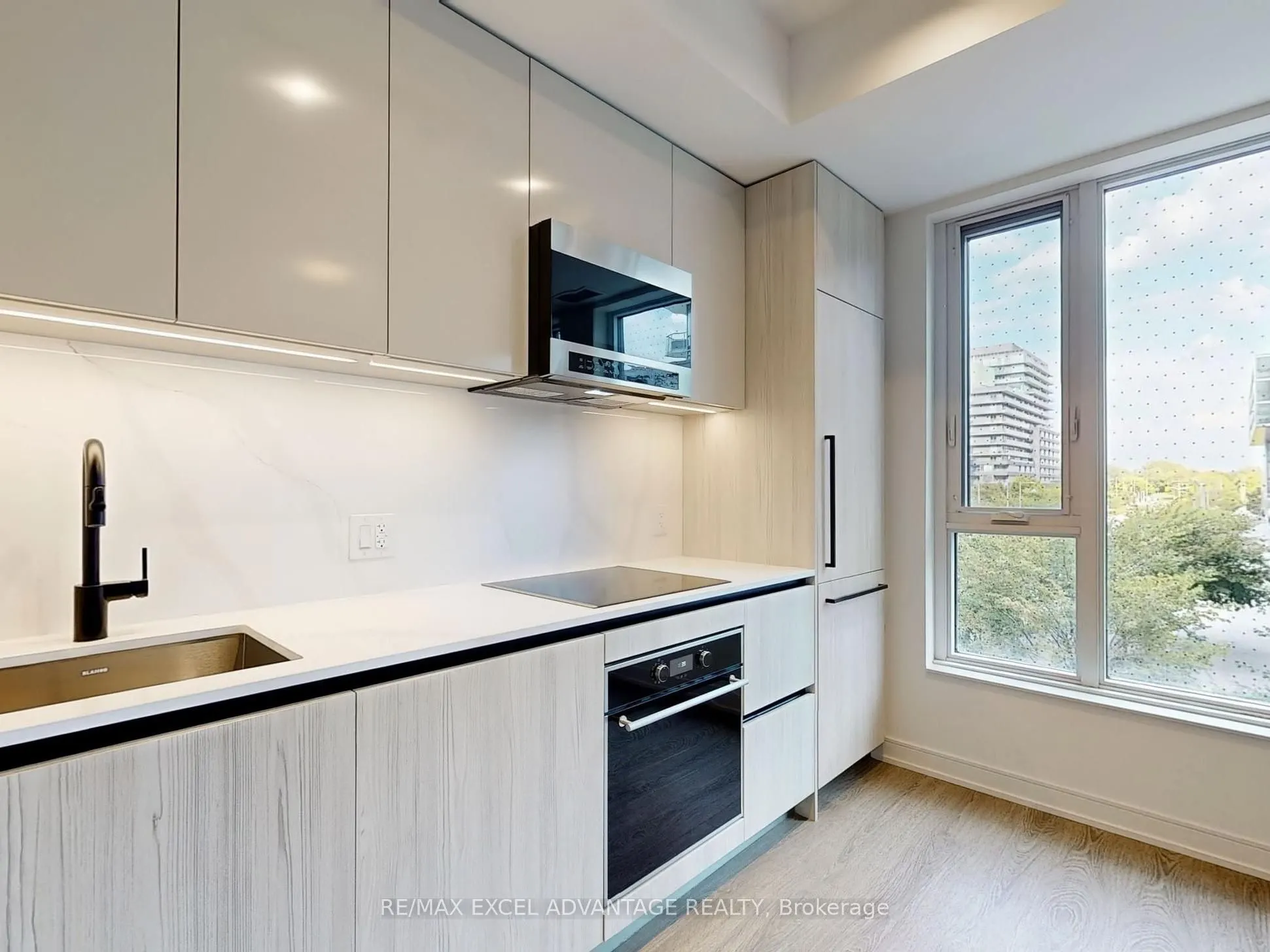 425 Front Street E, #306