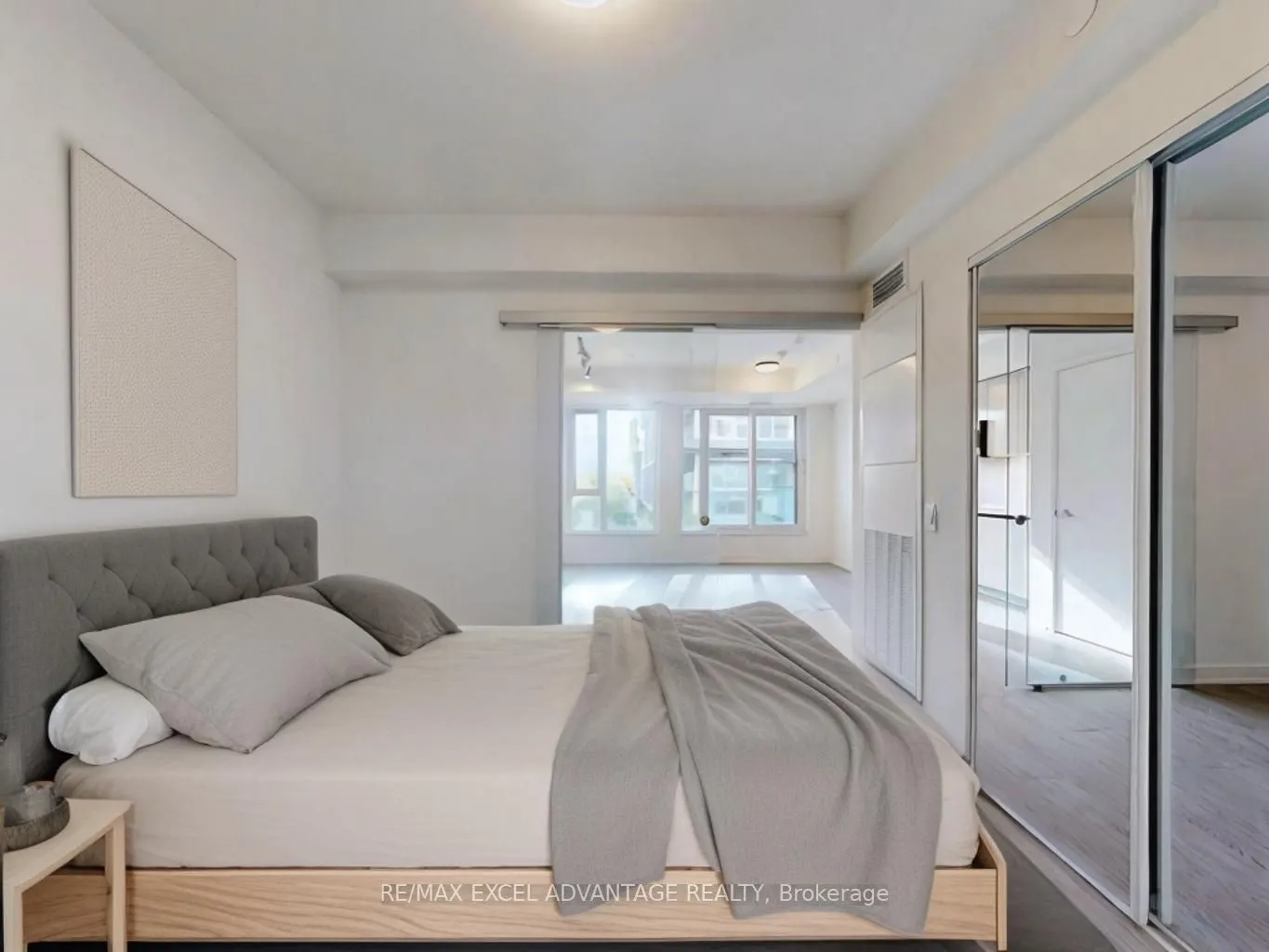 425 Front Street E, #306