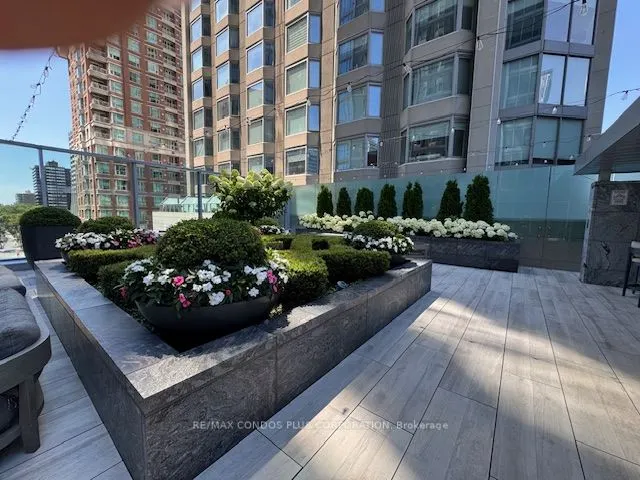 188 Cumberland Street, #2106