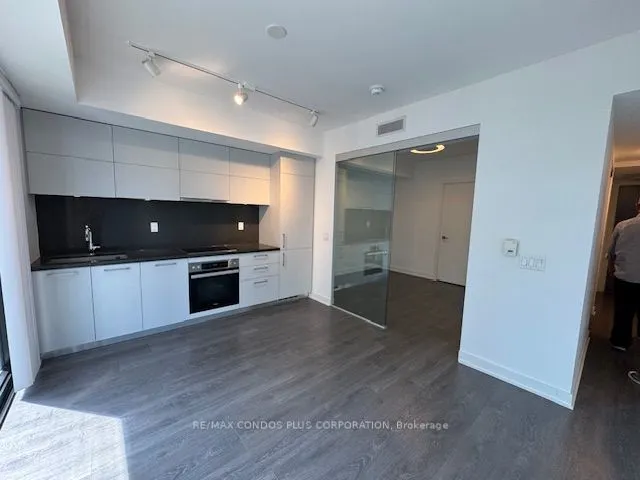 188 Cumberland Street, #2106