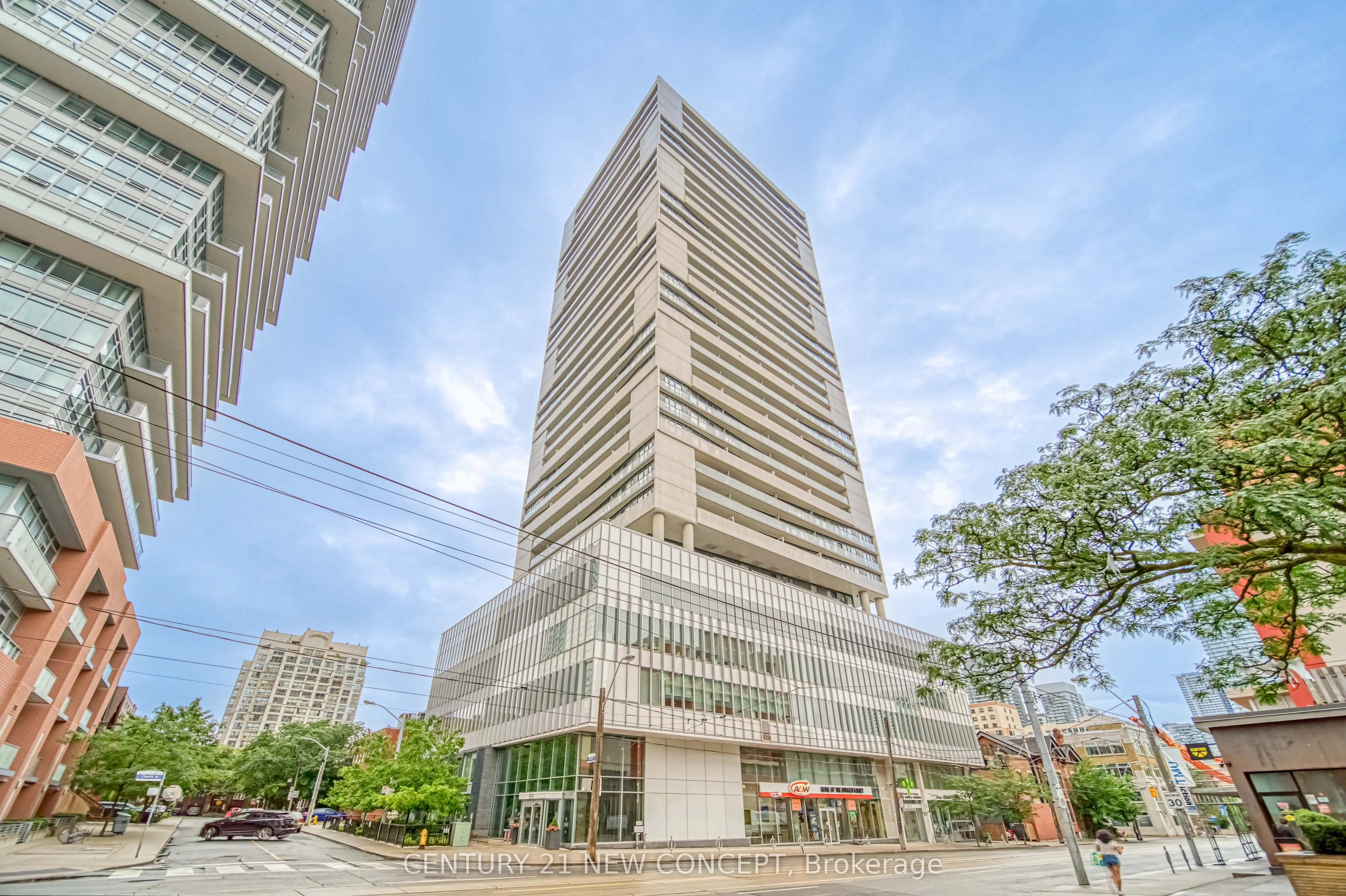 89 McGill Street, #1909