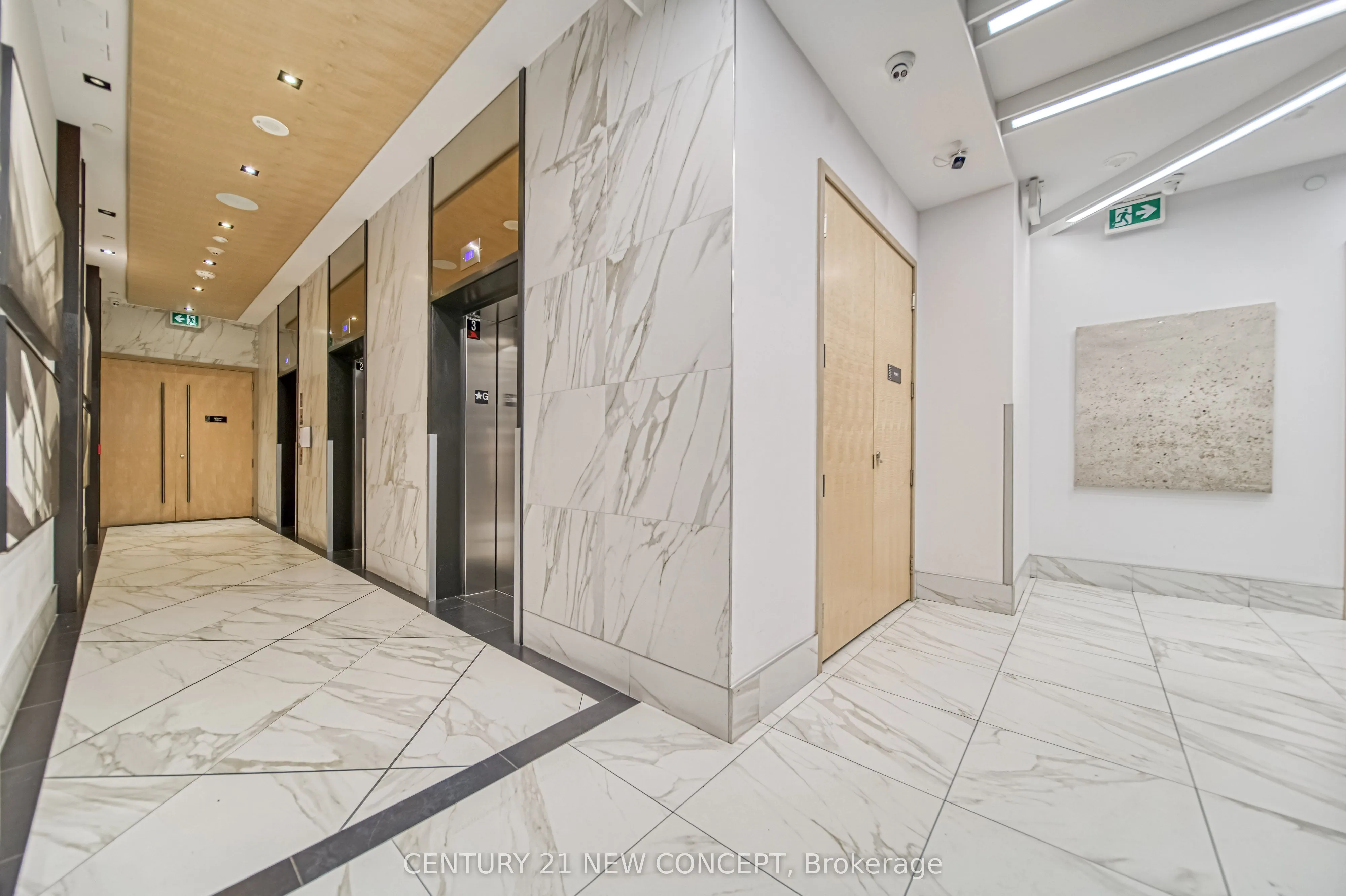 89 McGill Street, #1909