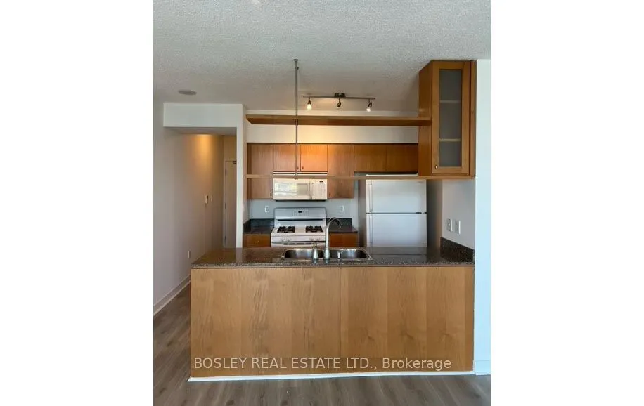 10 Navy Wharf Court, #2502