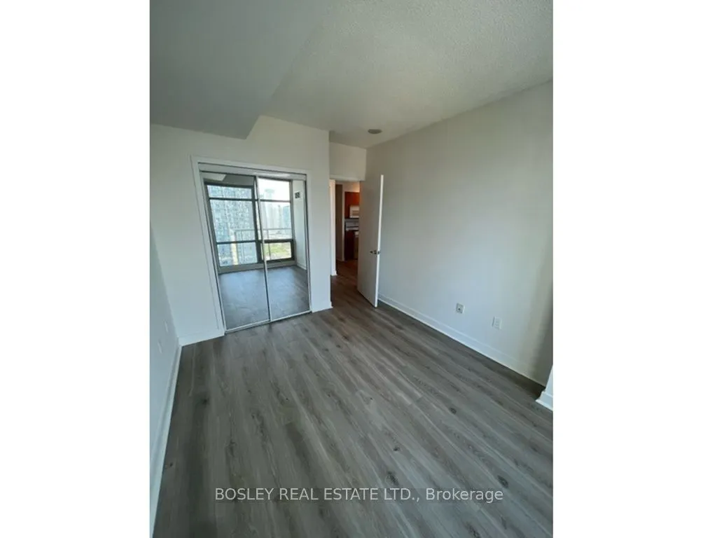 10 Navy Wharf Court, #2502