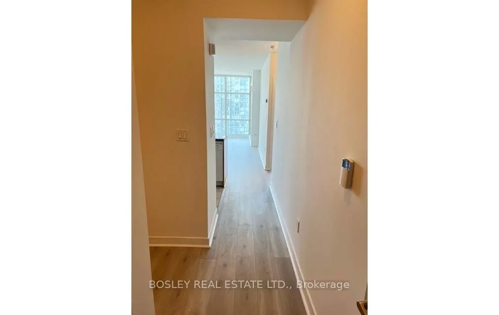 10 Navy Wharf Court, #2502