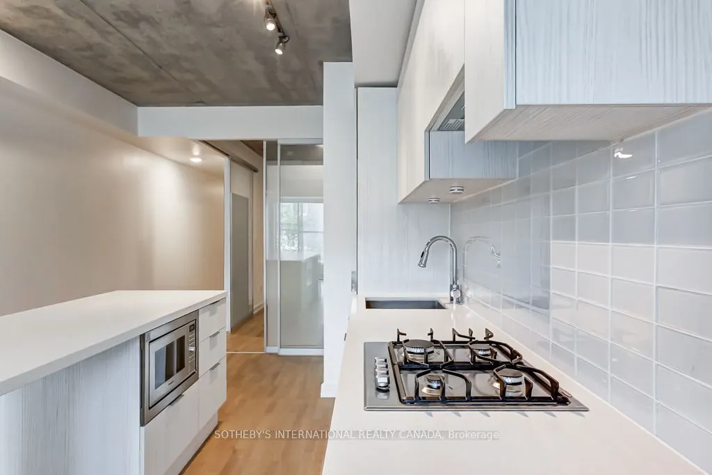 109 Ossington Avenue, #203