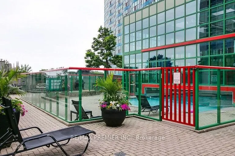 77 Harbour Square, #2304