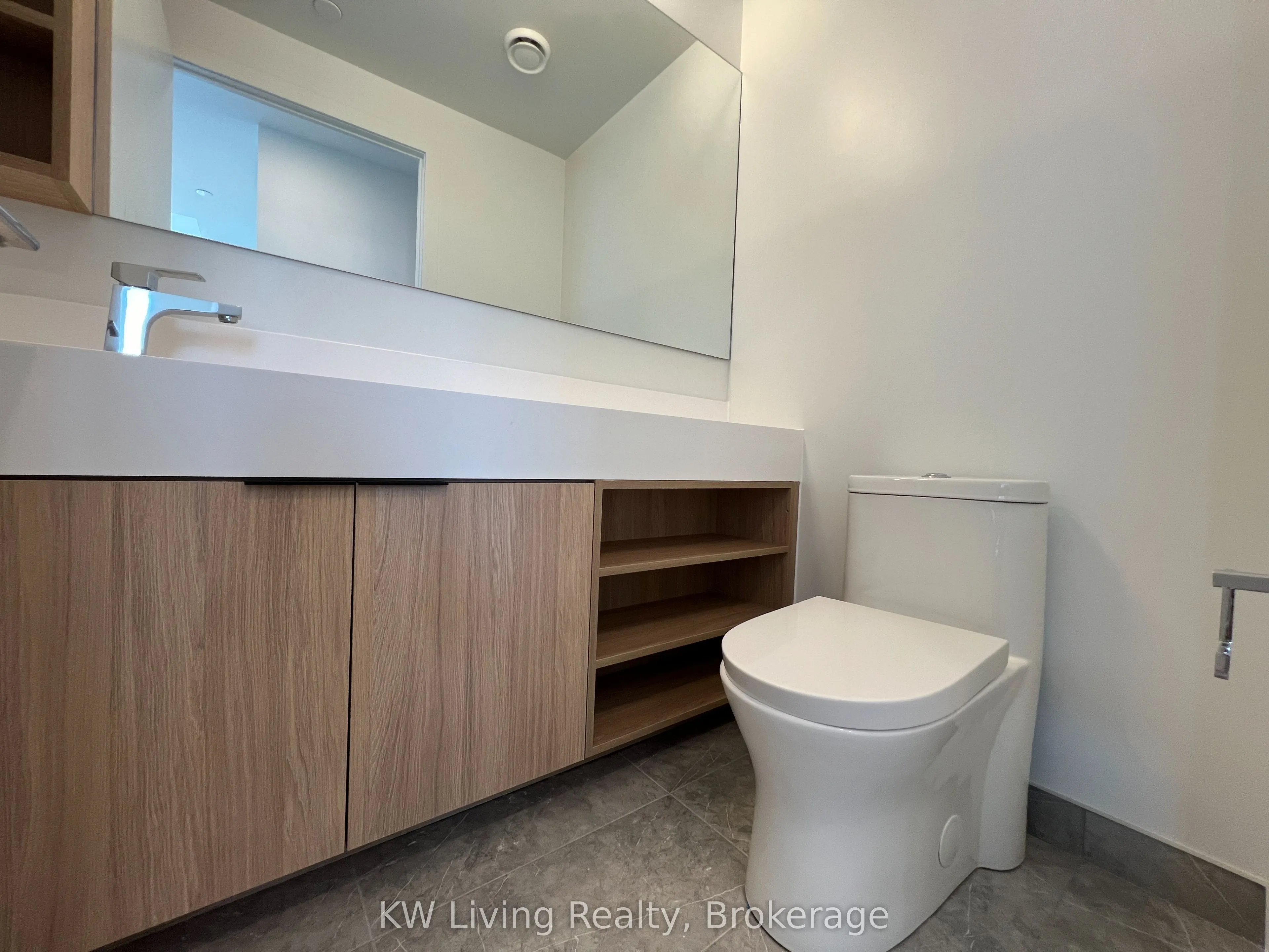 82 Dalhousie Street, #3503