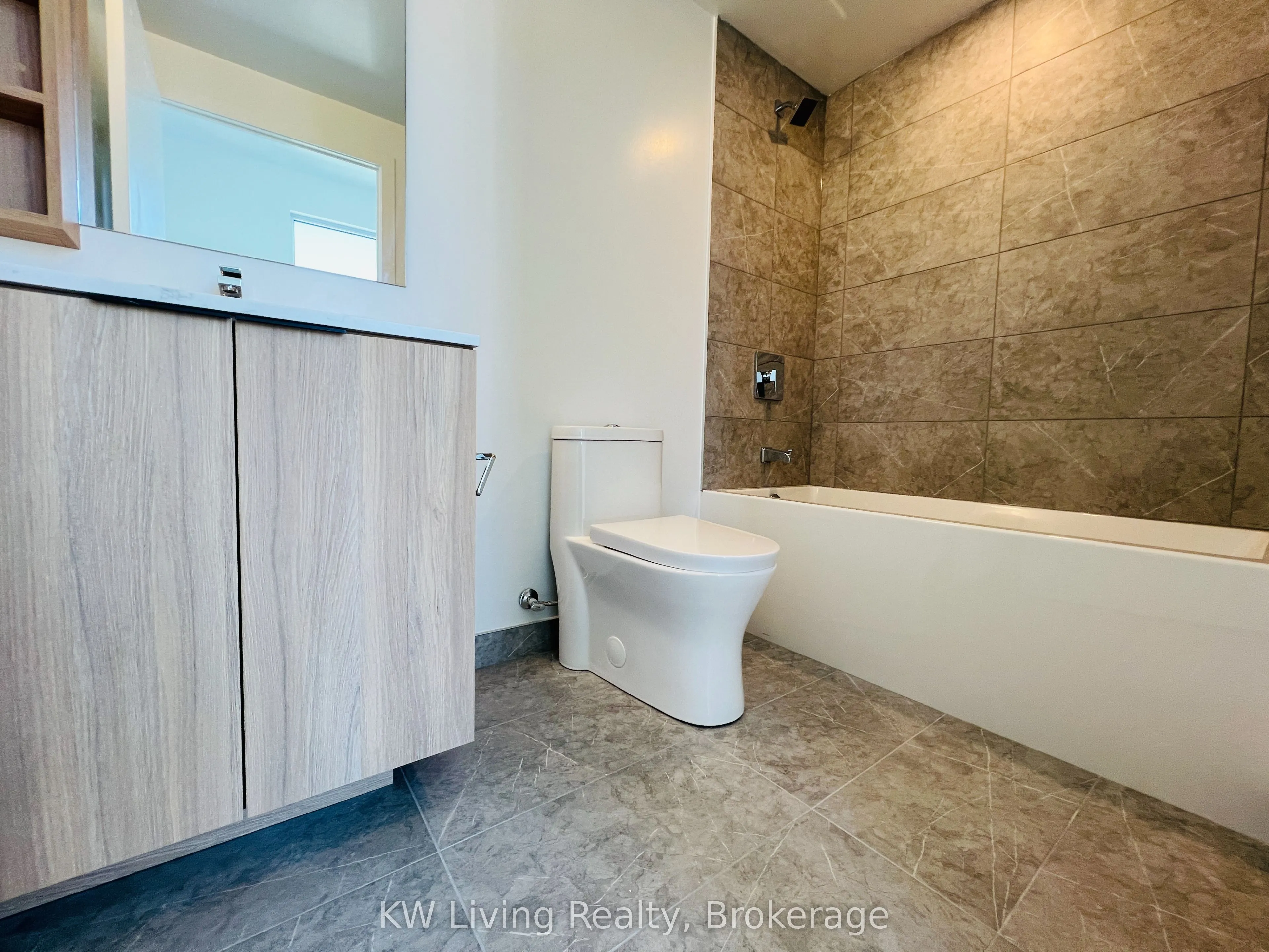 82 Dalhousie Street, #3503