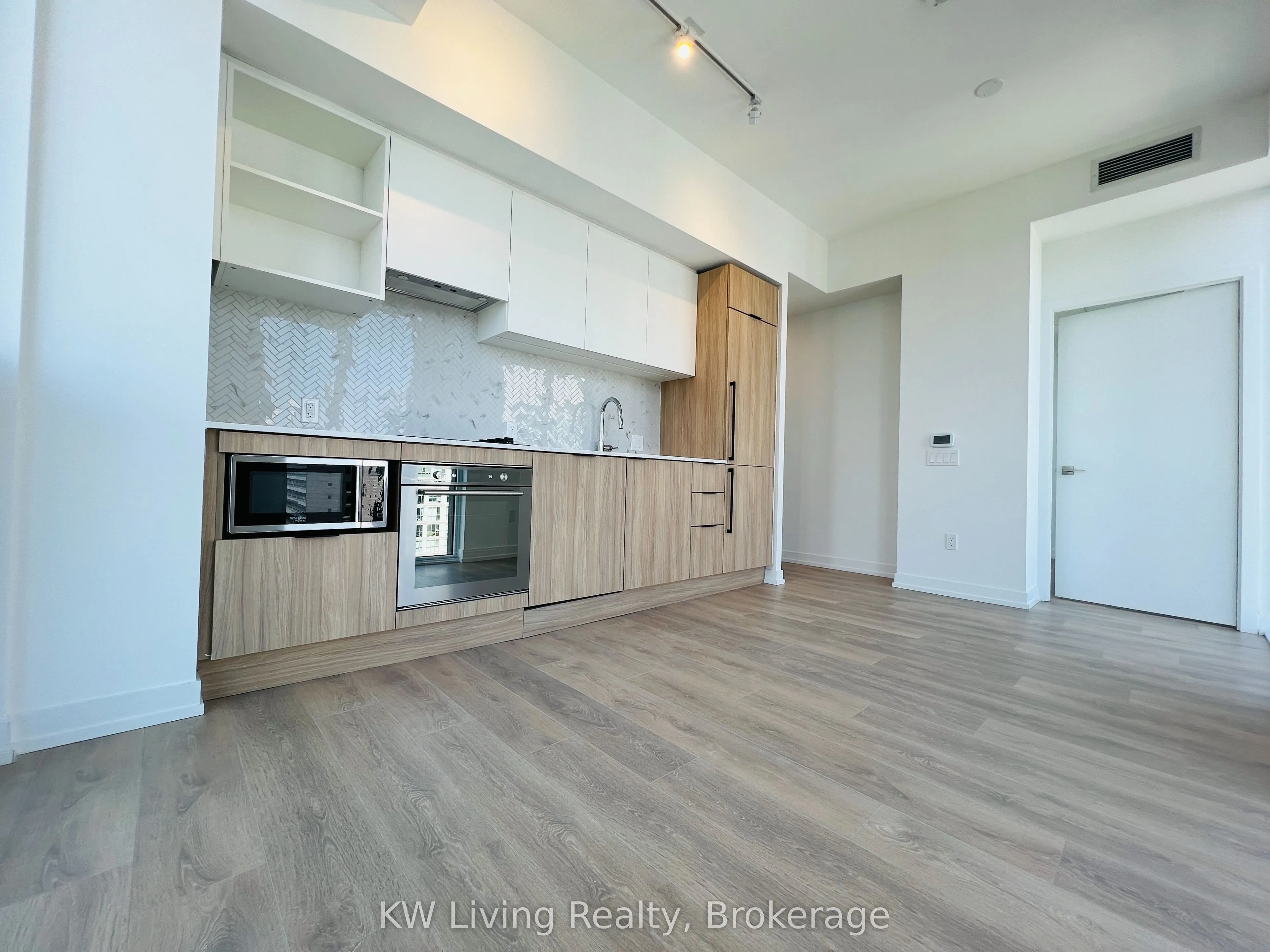 82 Dalhousie Street, #3503