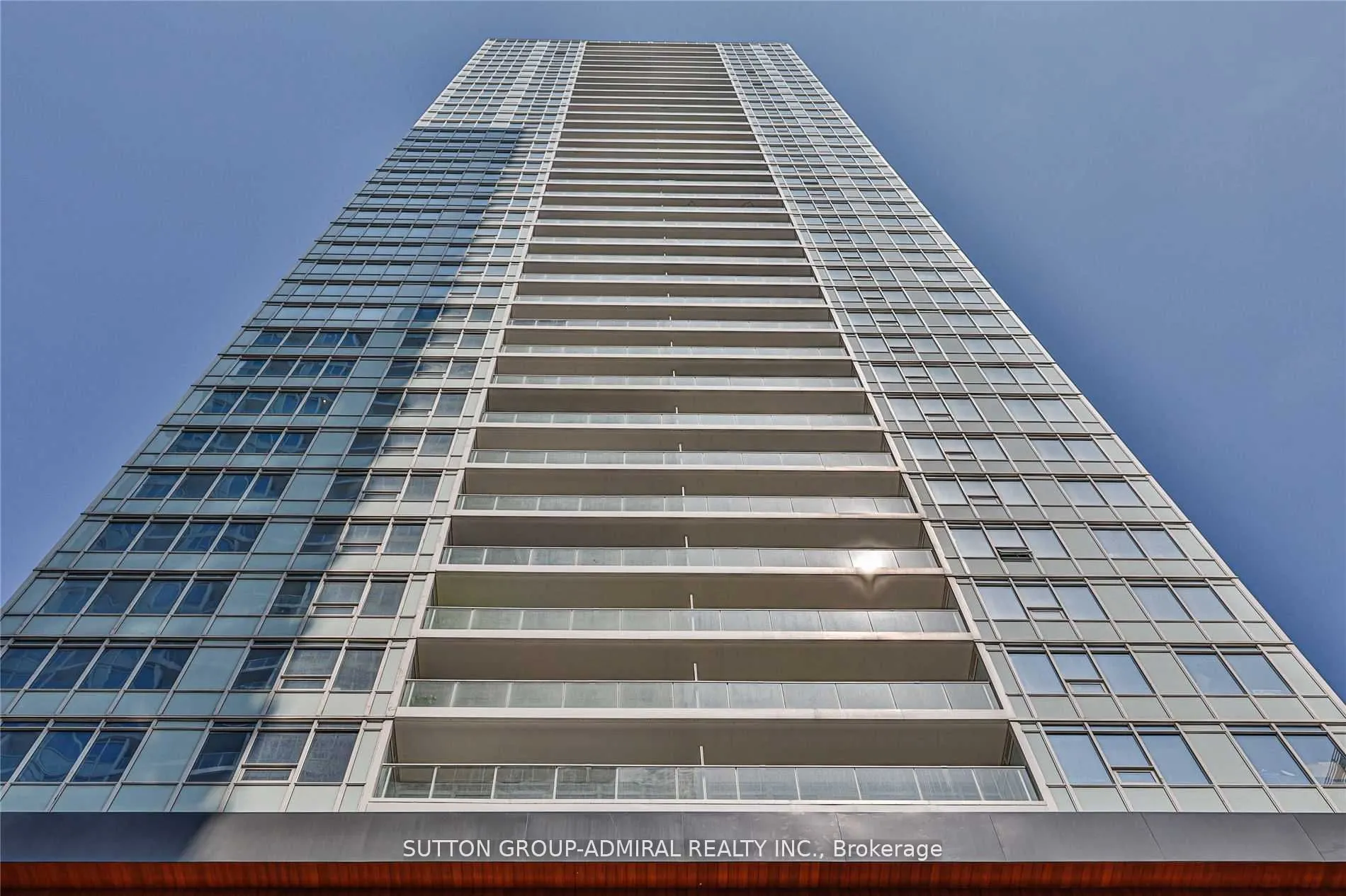 17 Bathurst Street, #615