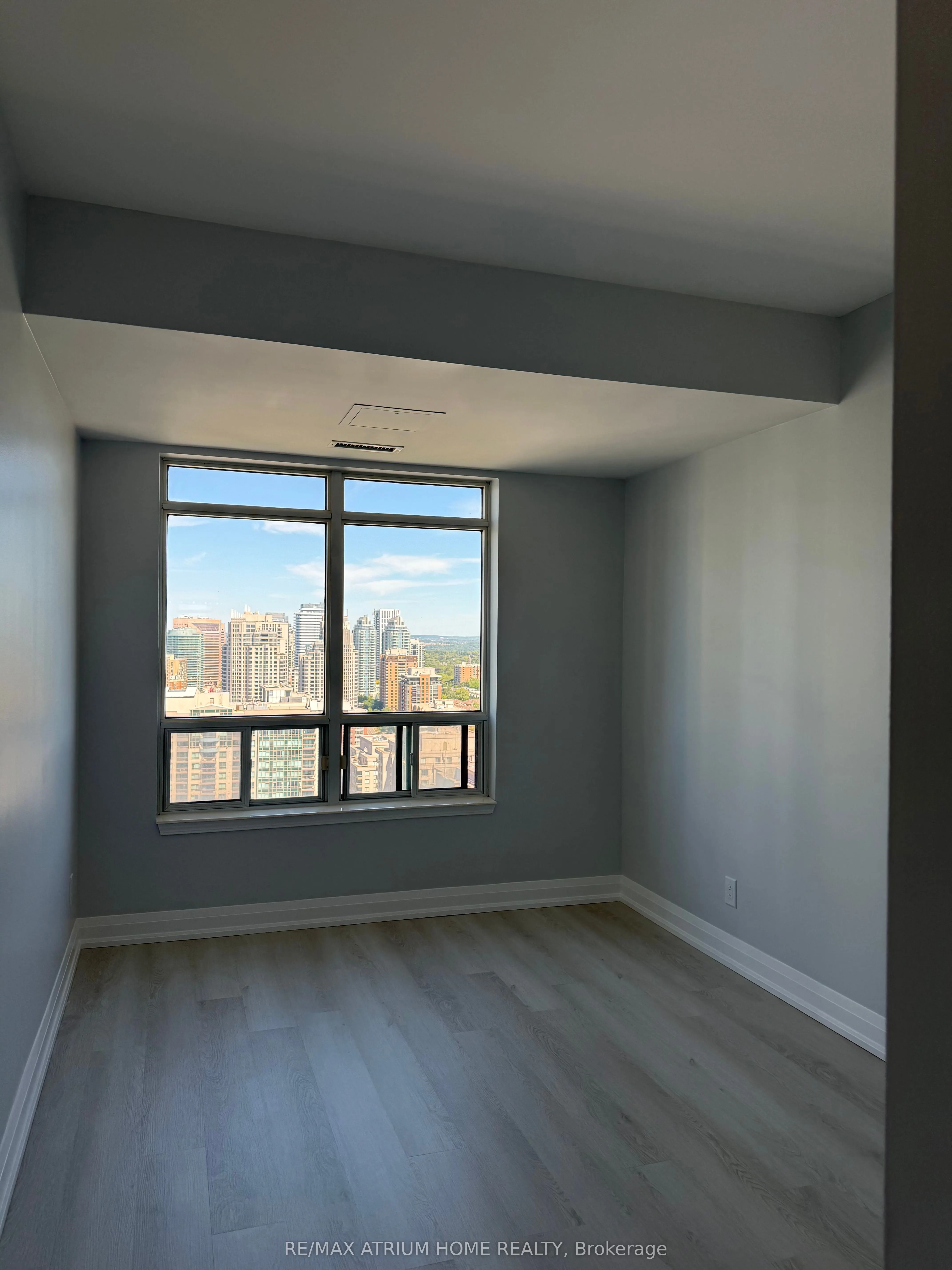 33 Empress Avenue, #3002
