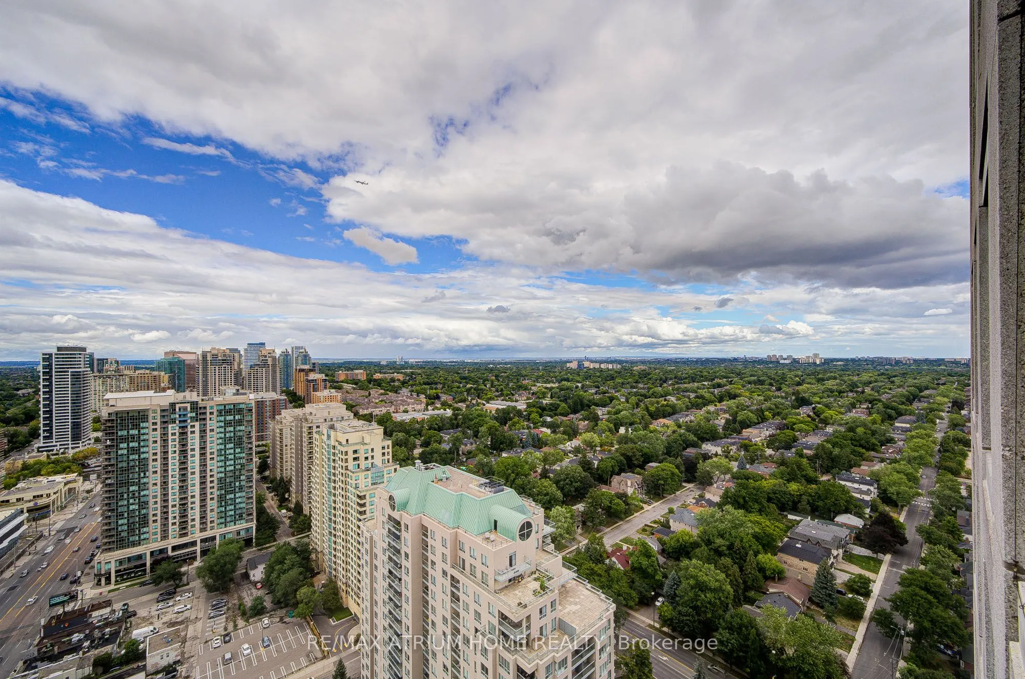 33 Empress Avenue, #3002