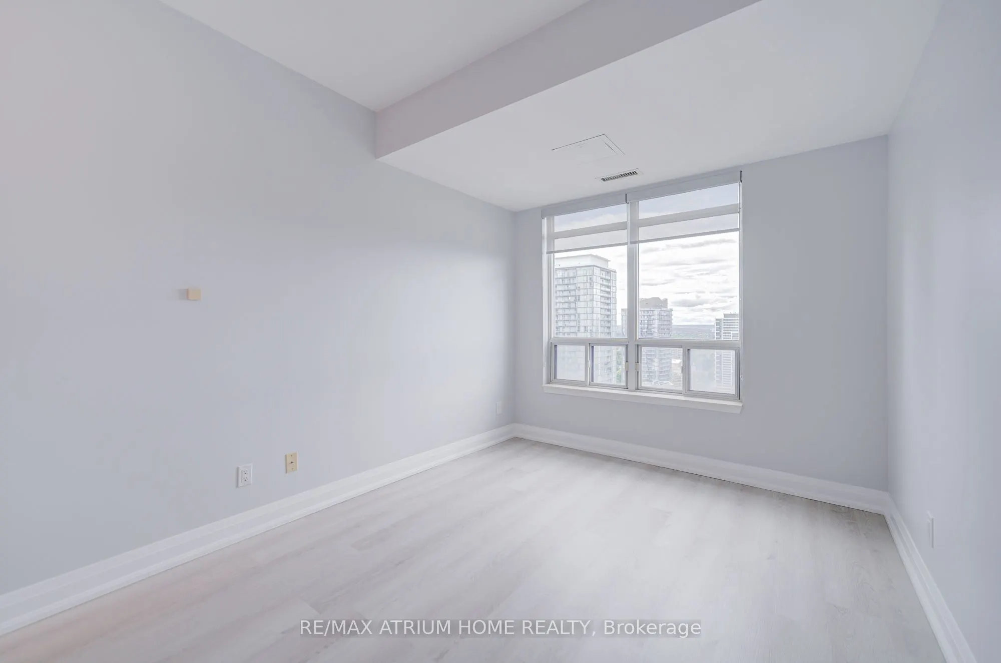 33 Empress Avenue, #3002