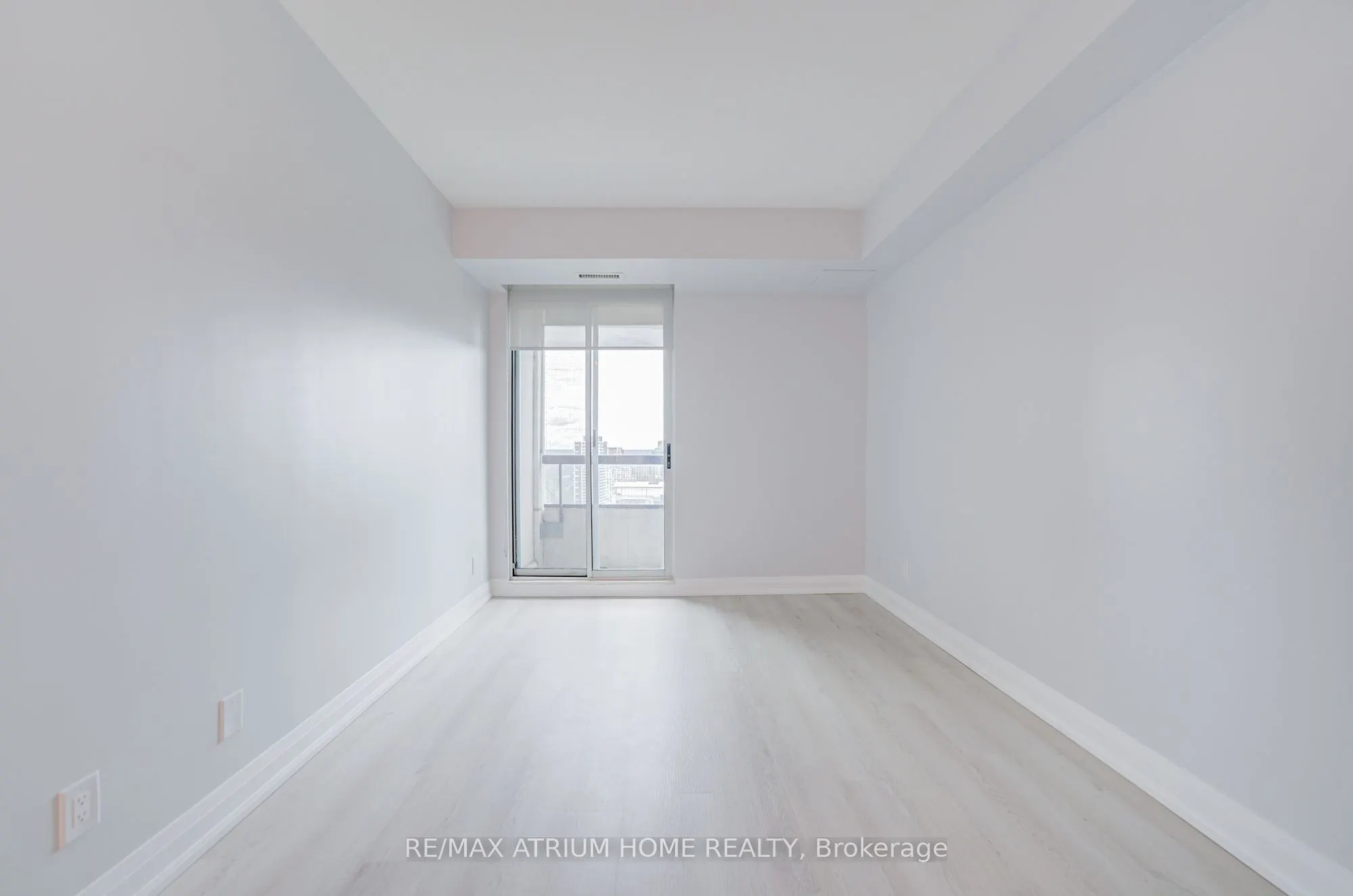 33 Empress Avenue, #3002