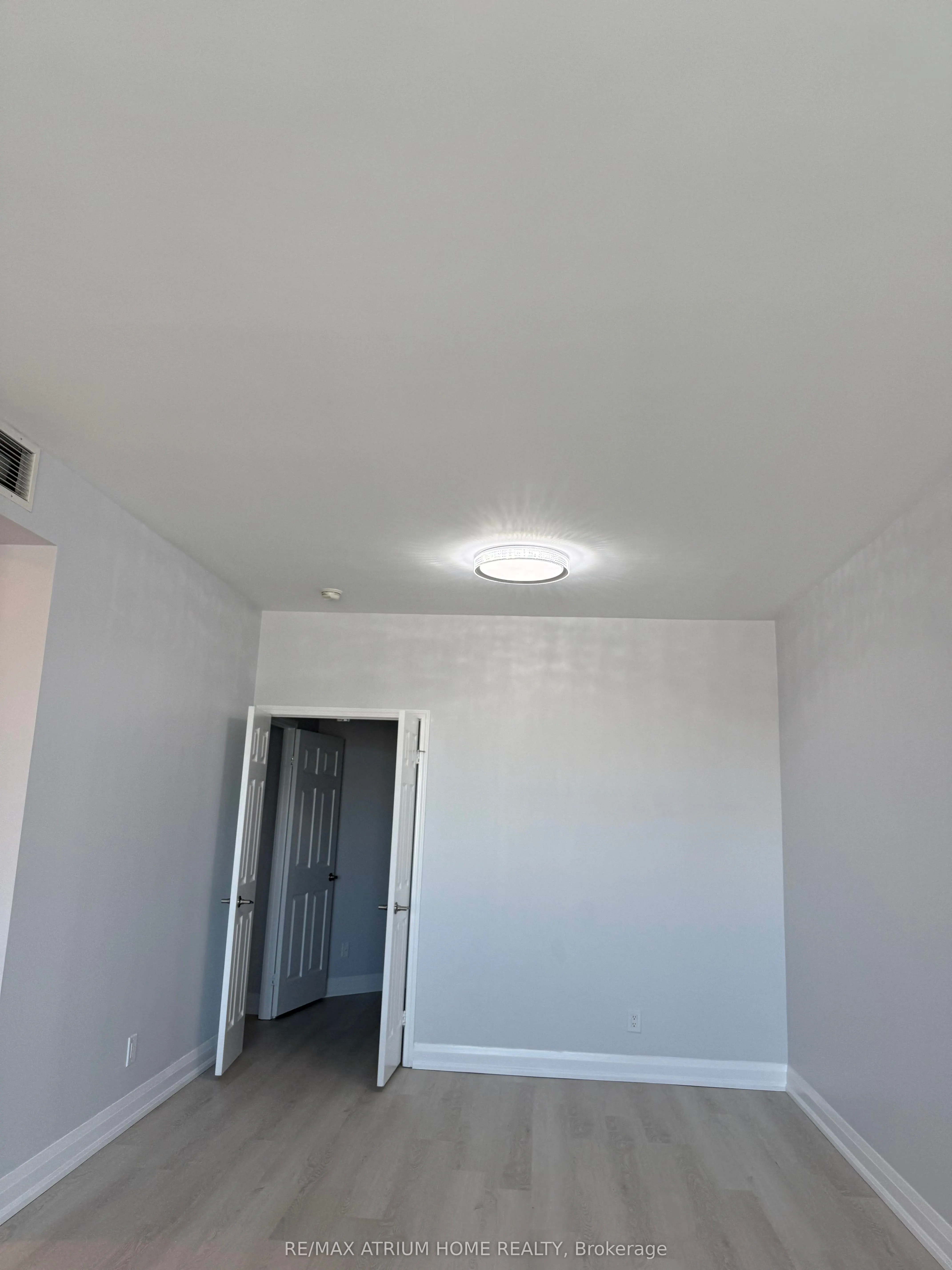 33 Empress Avenue, #3002