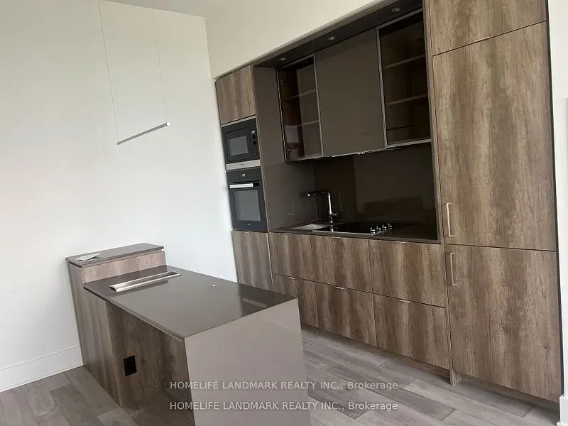 11 Yorkville Avenue, #6106