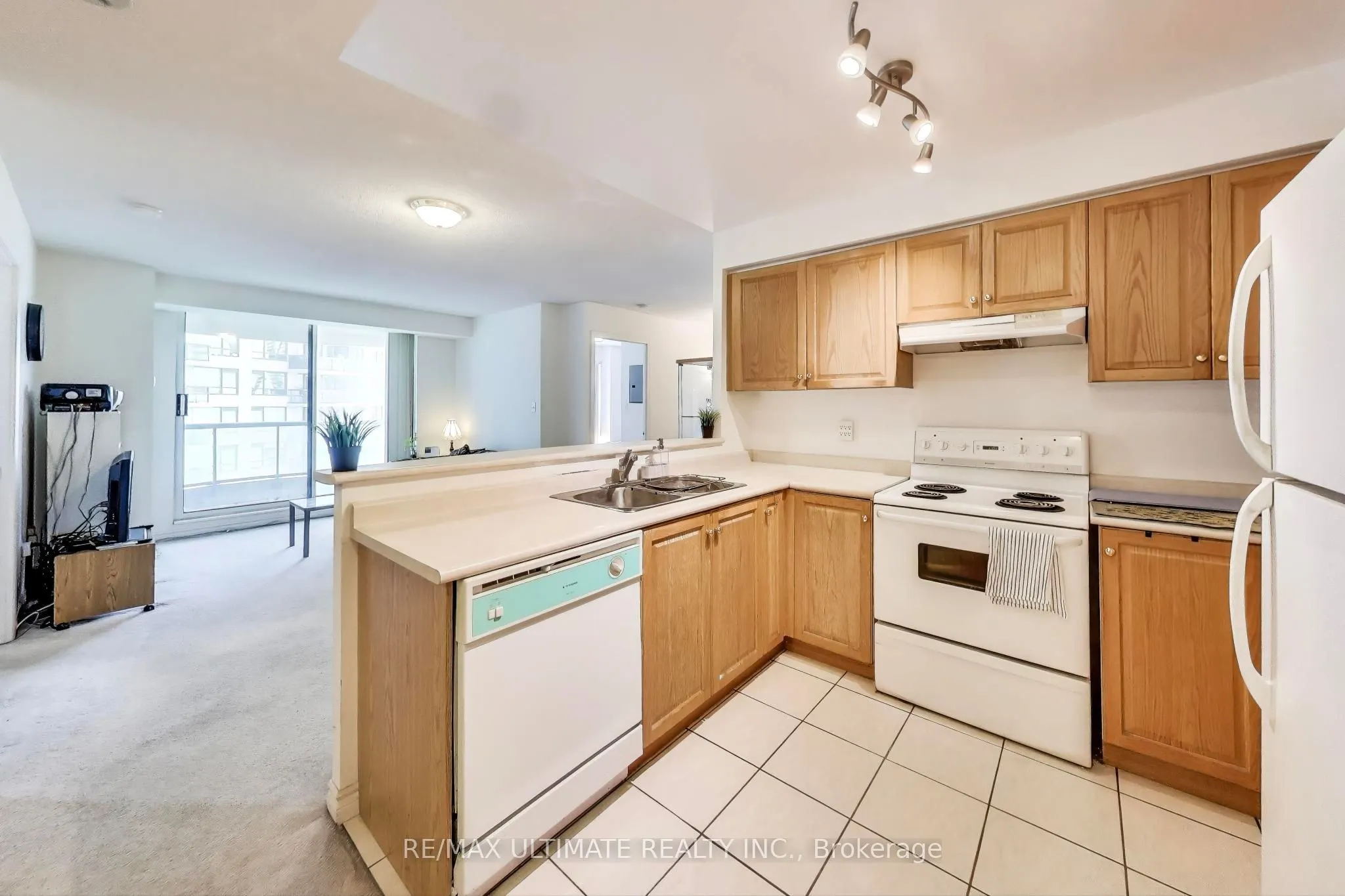 7 Lorraine Drive, #710