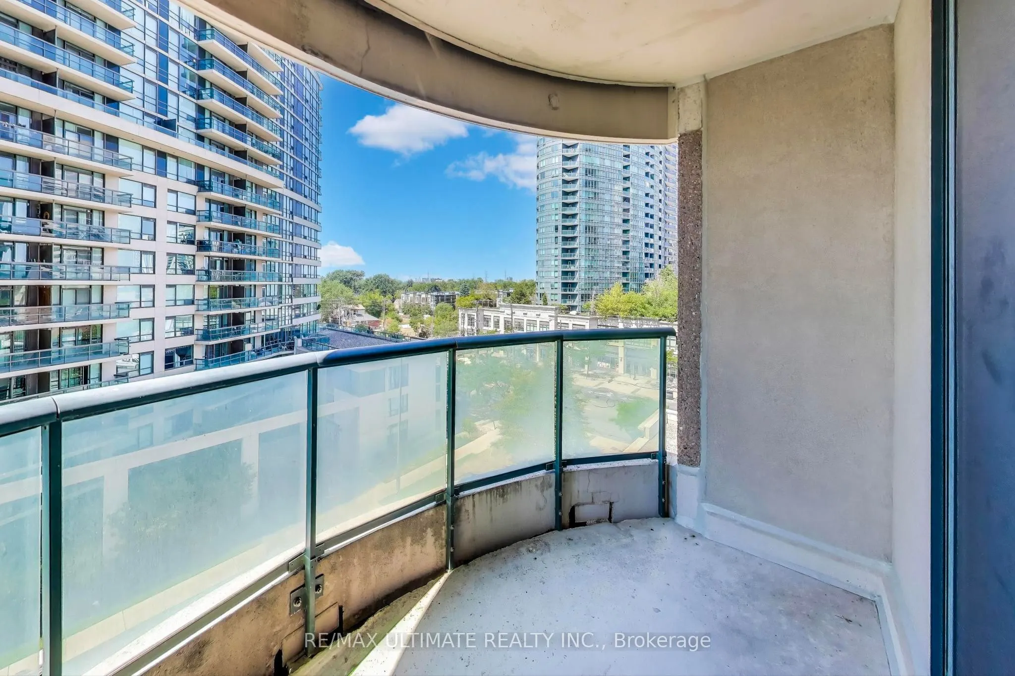 7 Lorraine Drive, #710