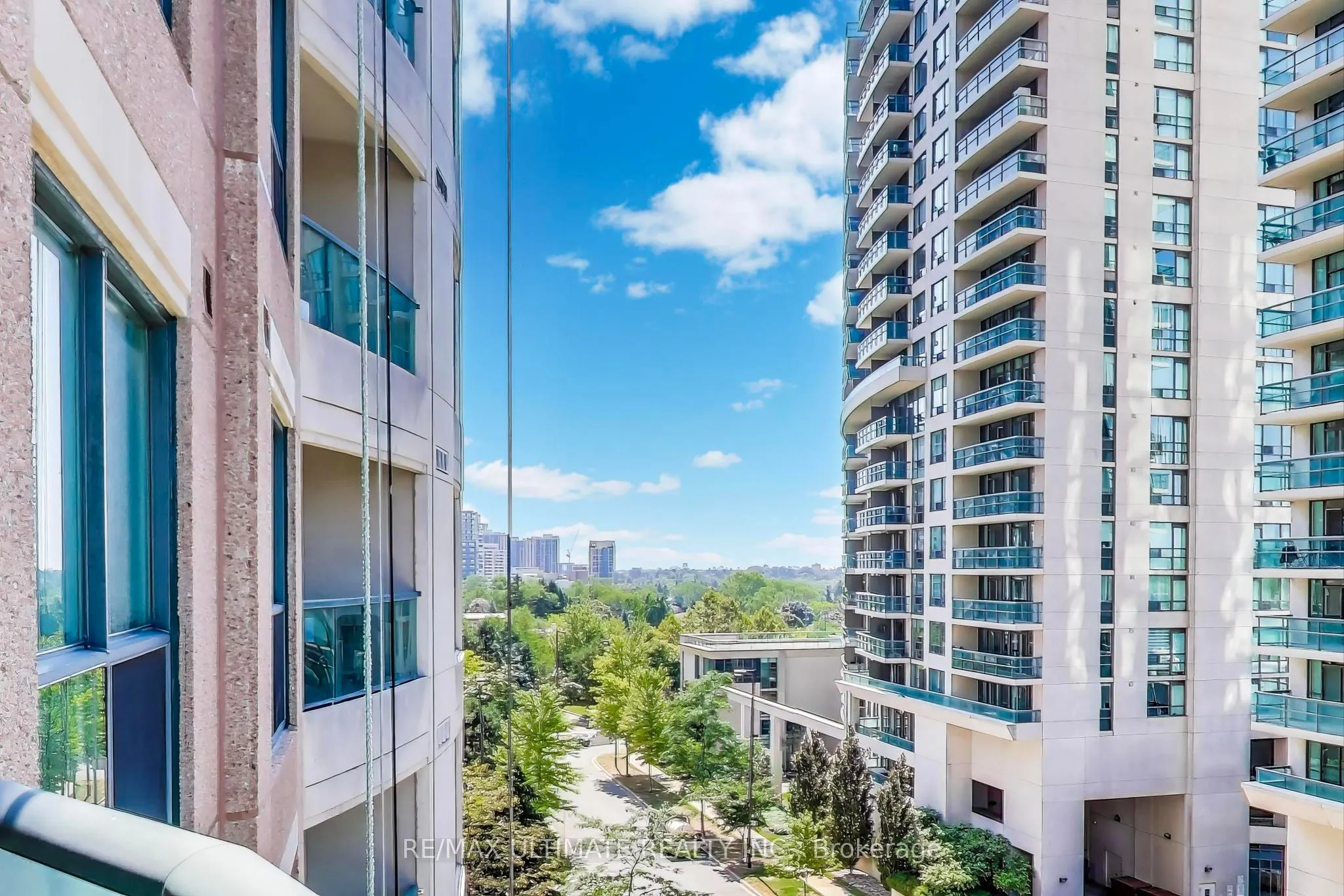 7 Lorraine Drive, #710
