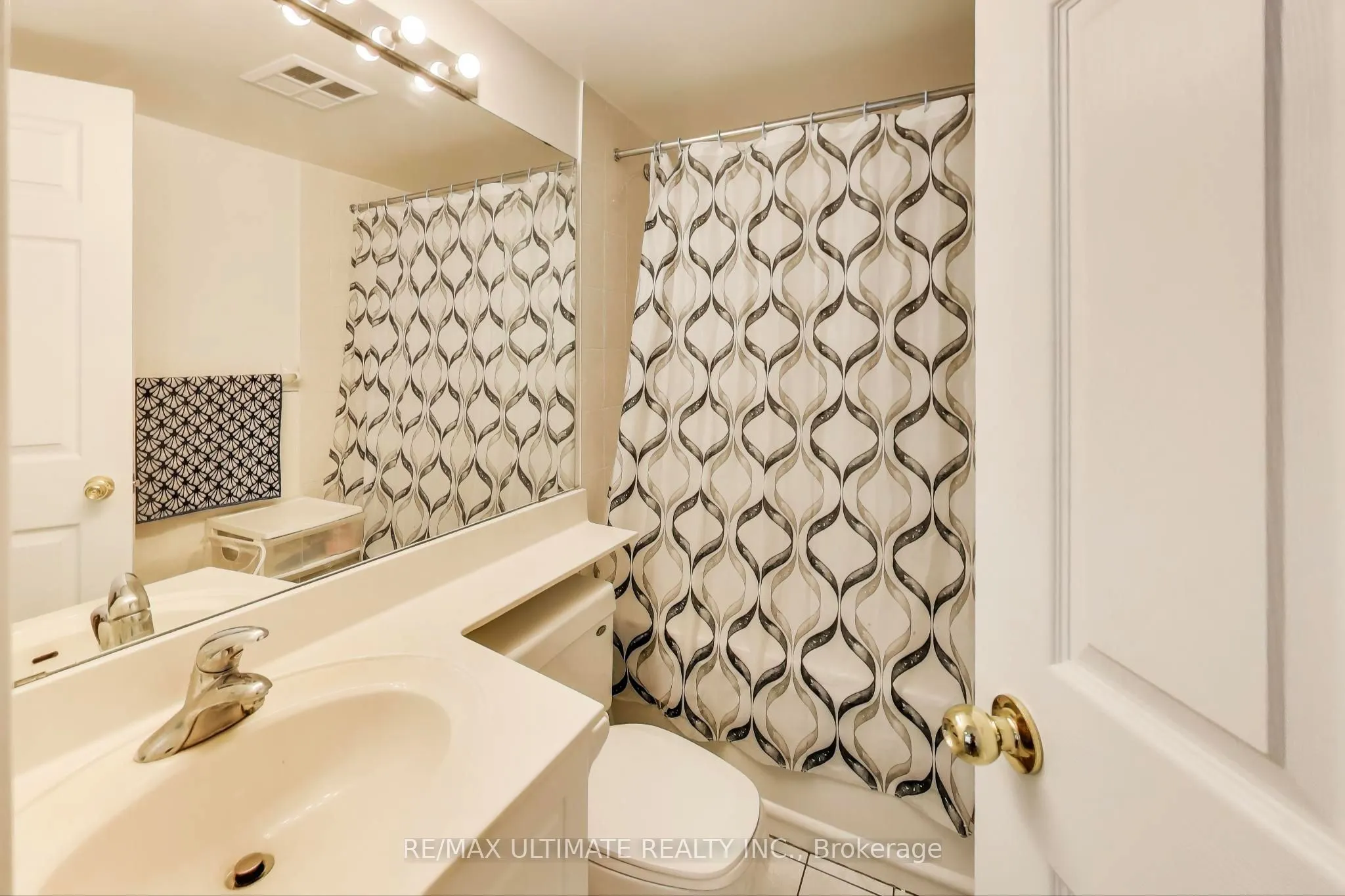7 Lorraine Drive, #710
