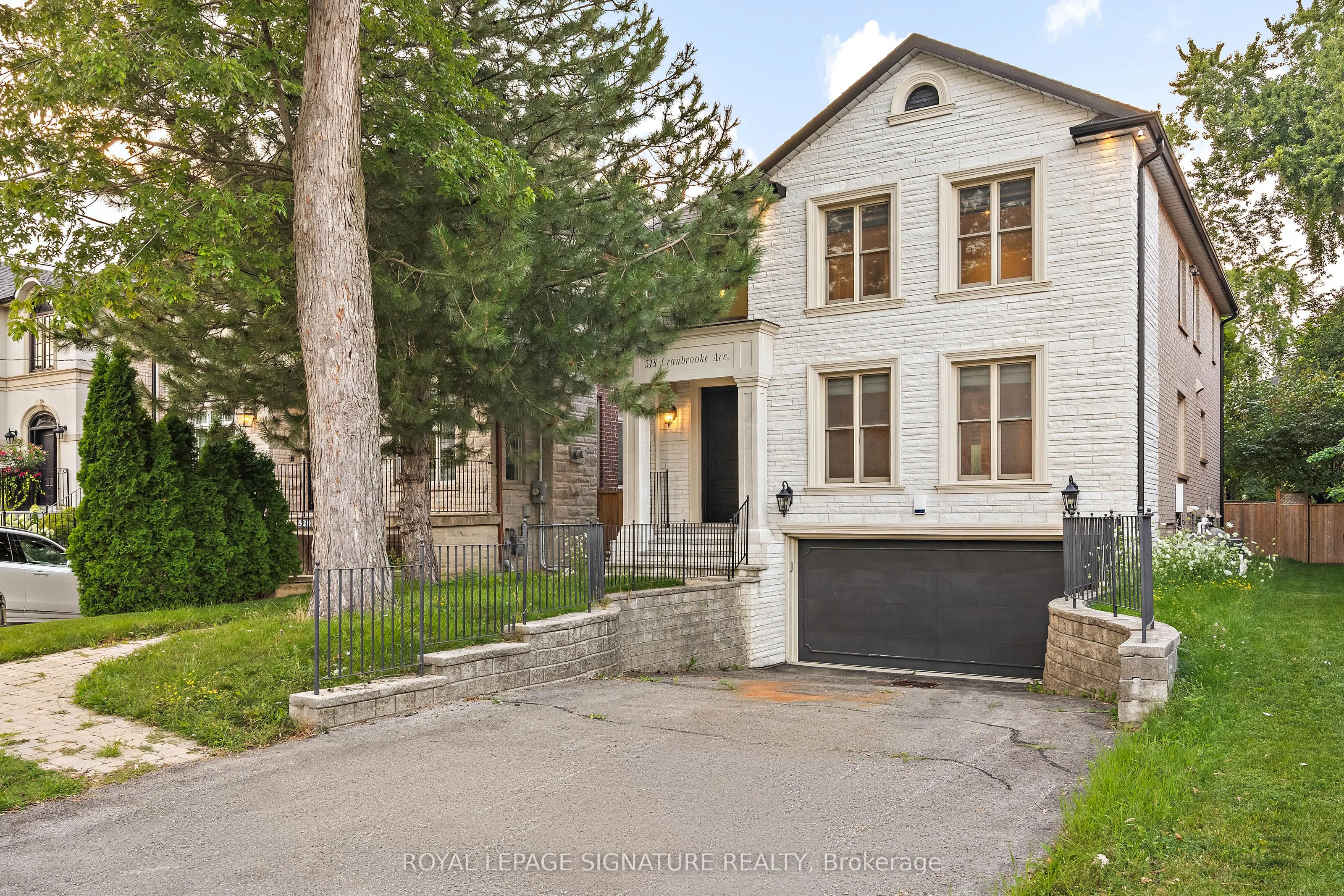 518 Cranbrooke Avenue