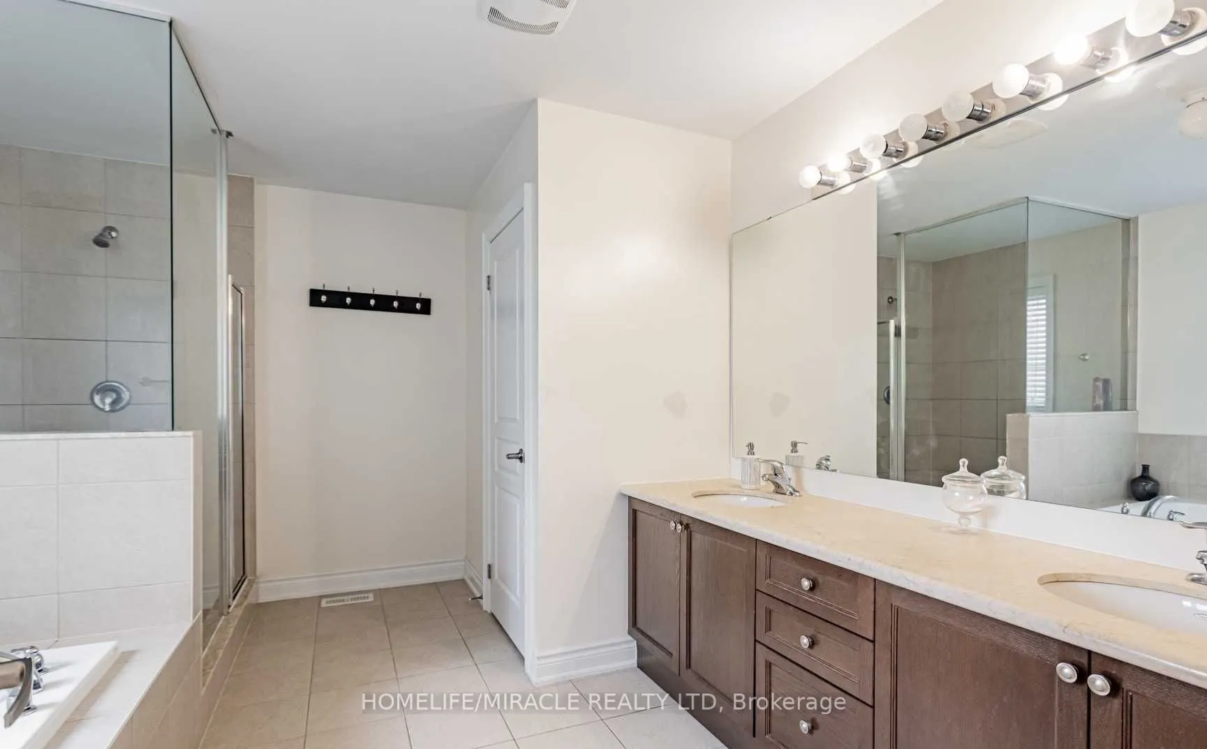 170 Maxwell Street, #T