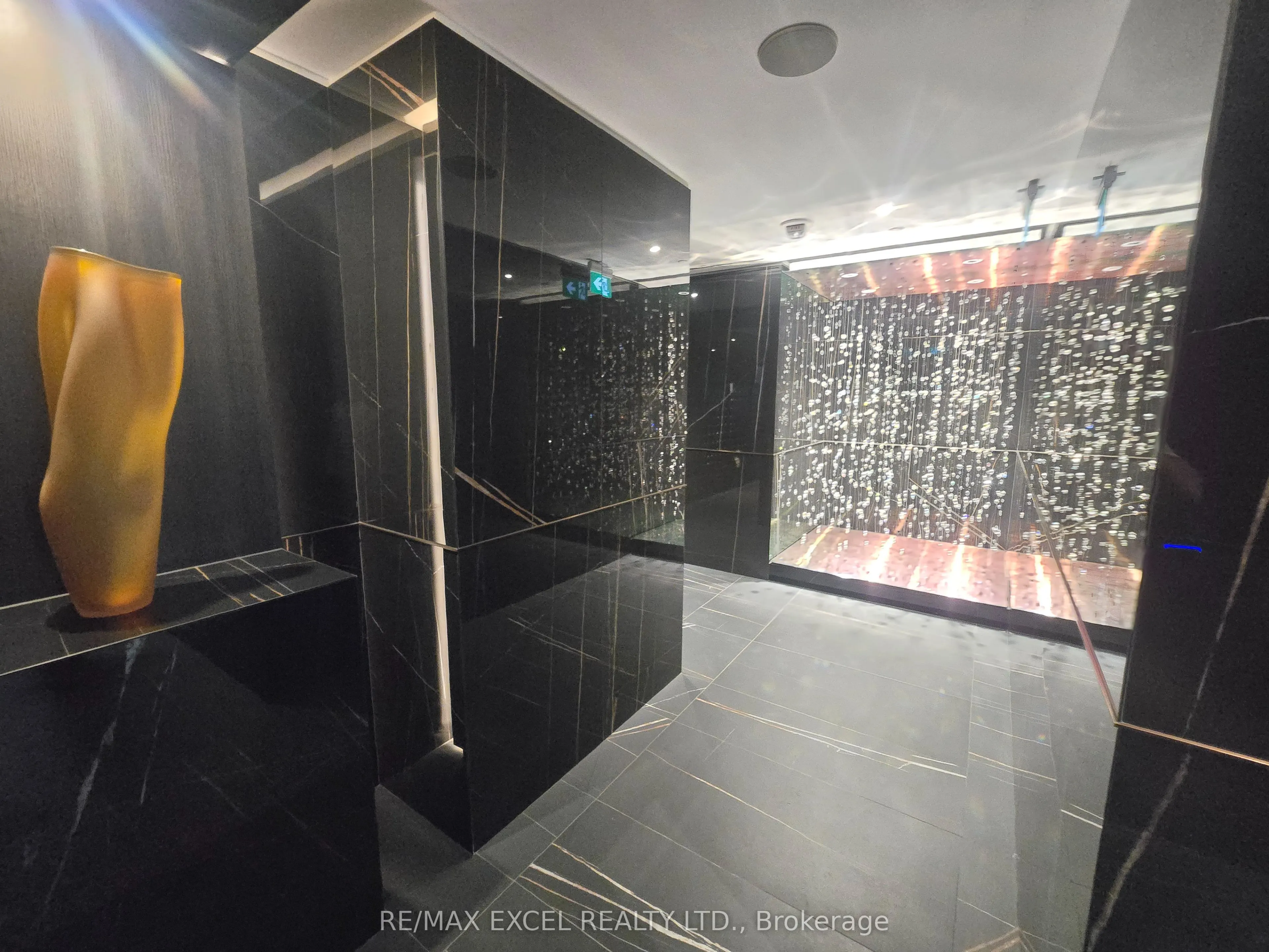 11 Yorkville Avenue, #6003