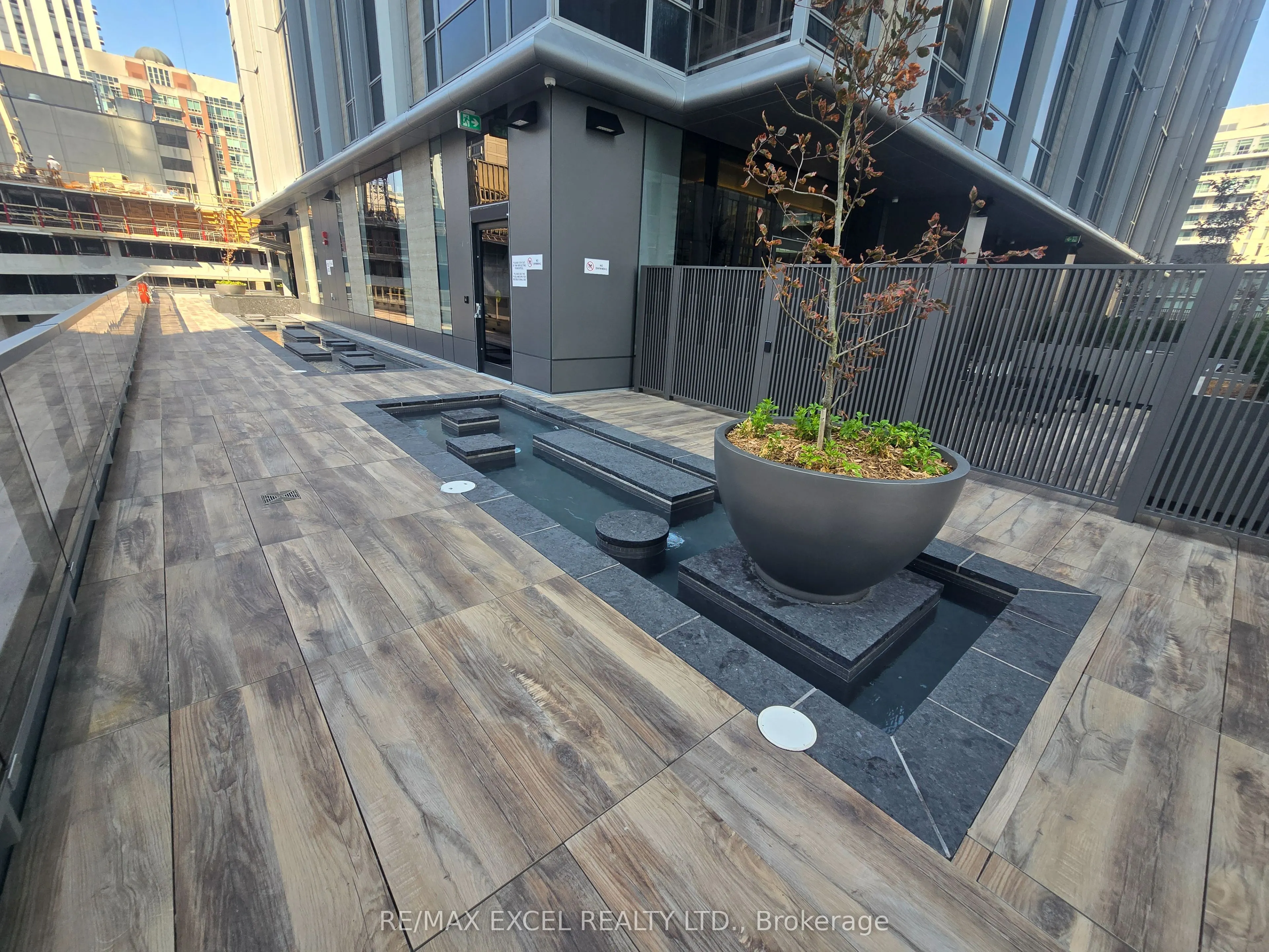 11 Yorkville Avenue, #6003