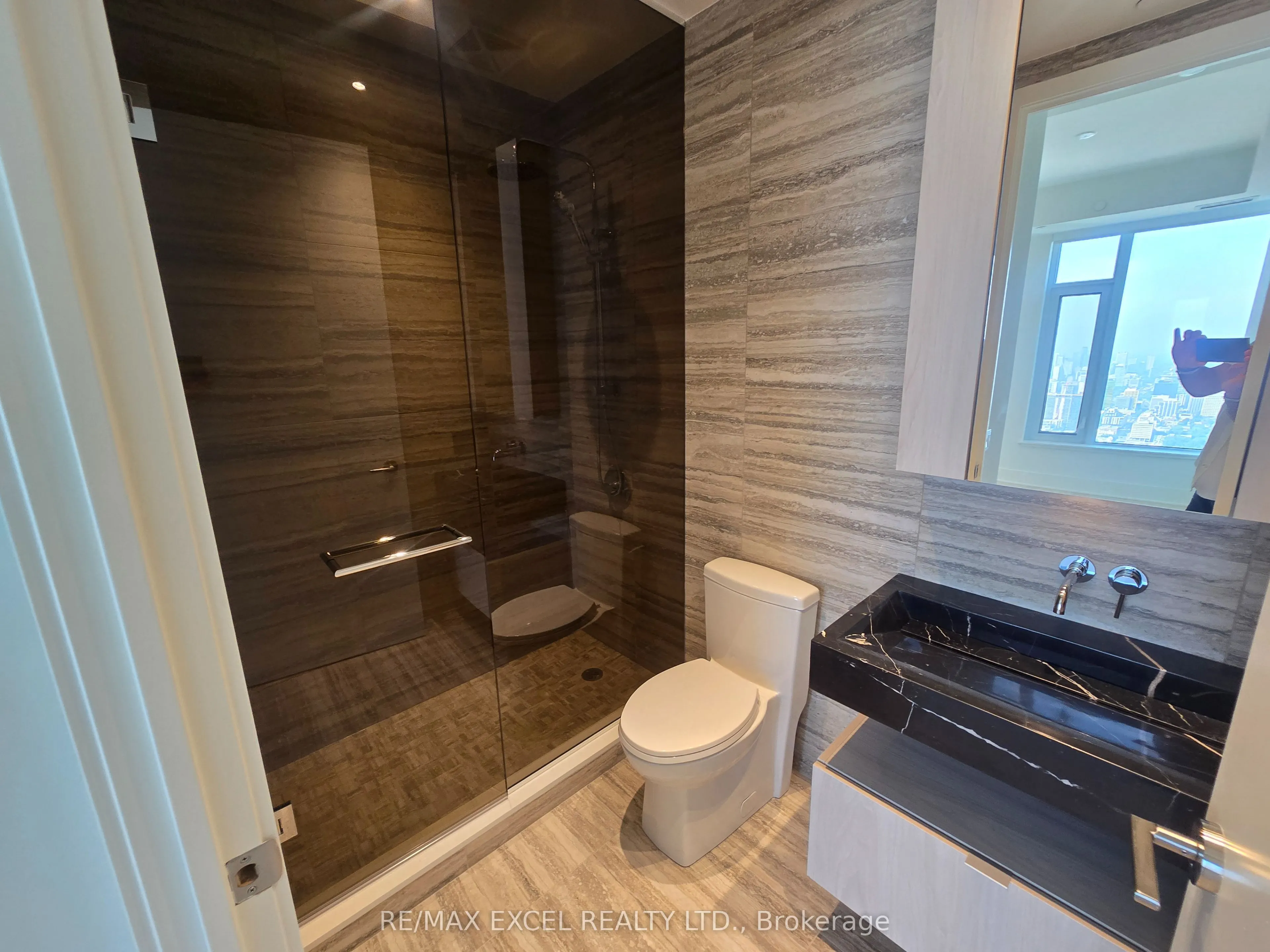 11 Yorkville Avenue, #6003