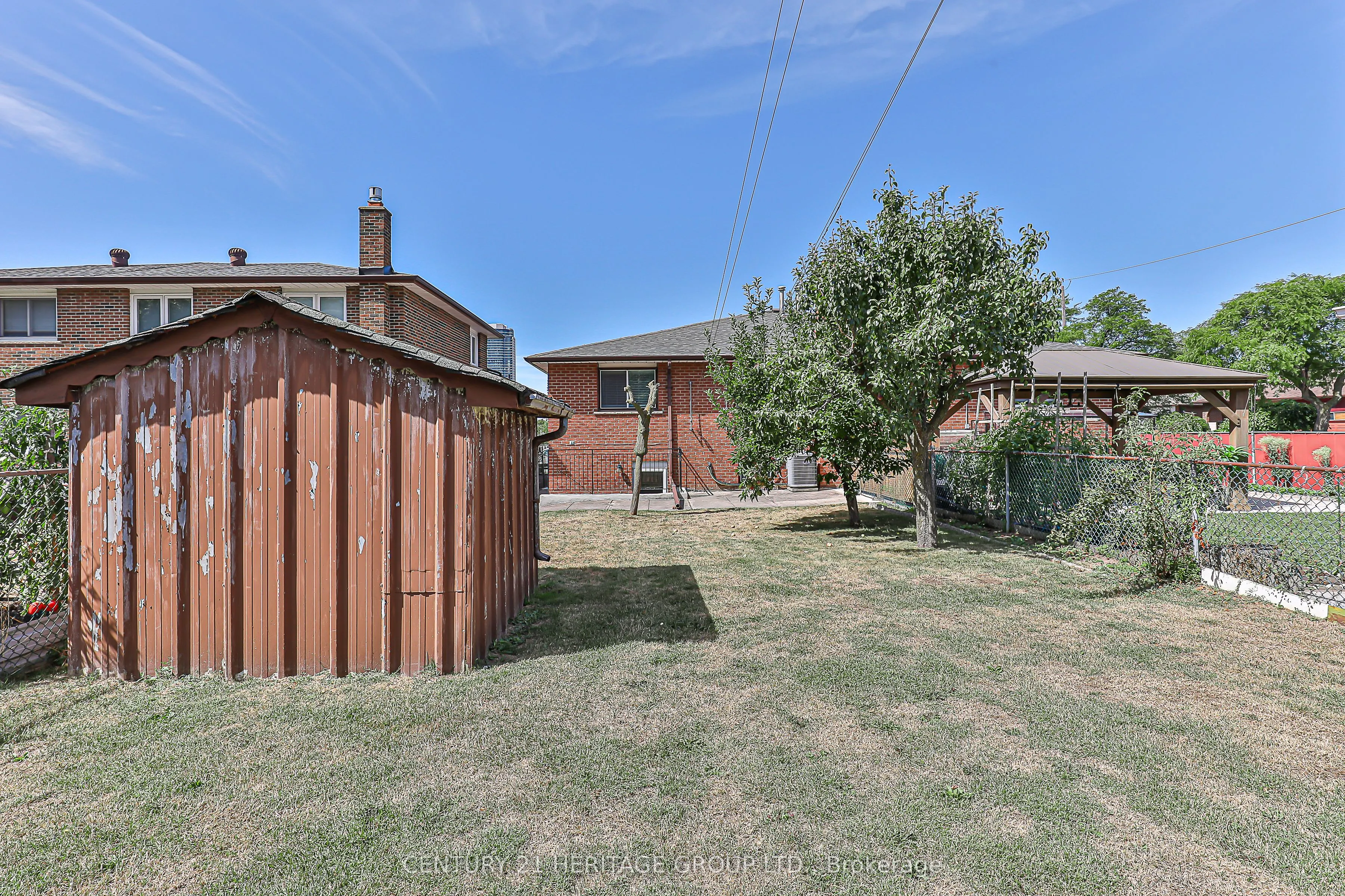 107 Hazelnut Crescent