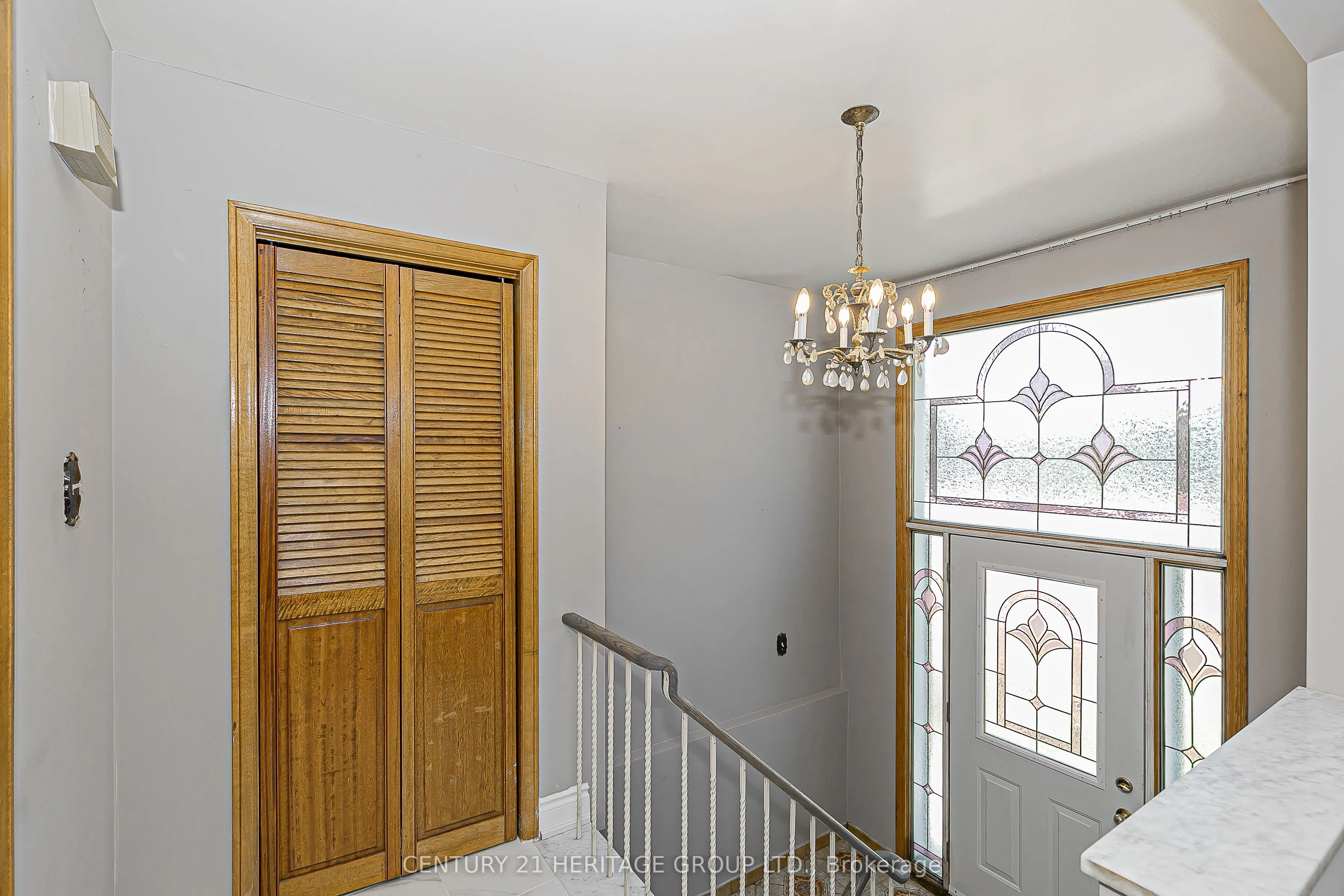 107 Hazelnut Crescent