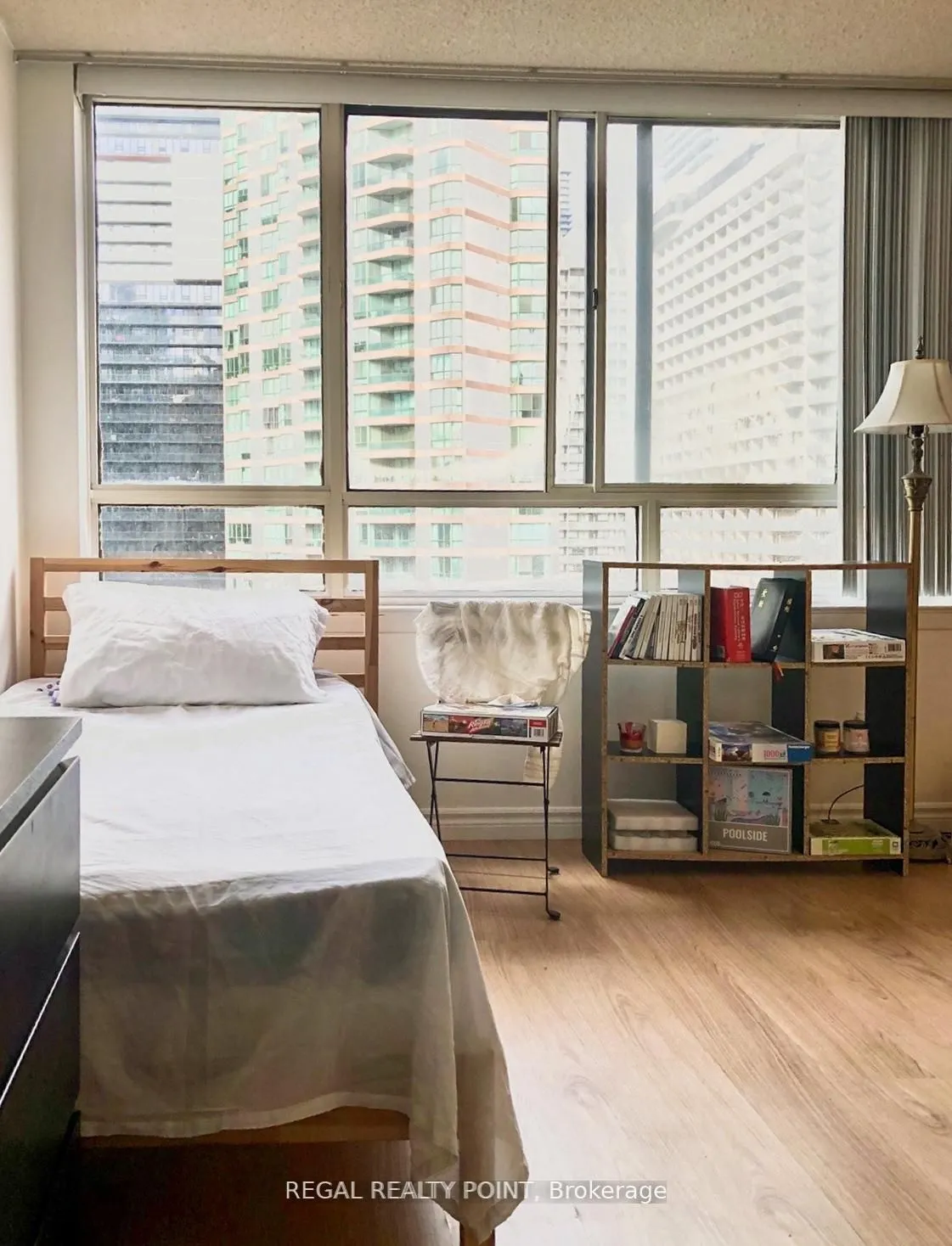 633 Bay Street, #1202