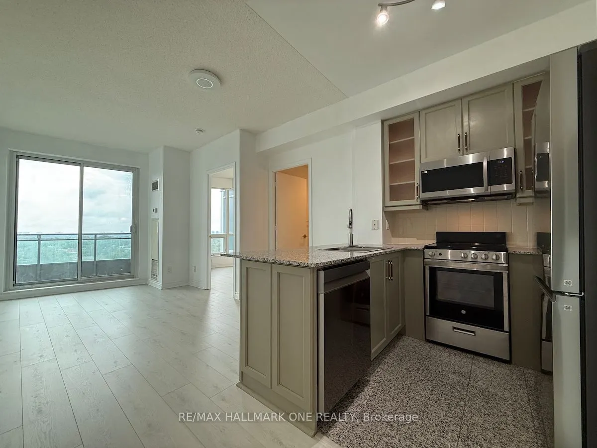 60 Byng Avenue, #1209