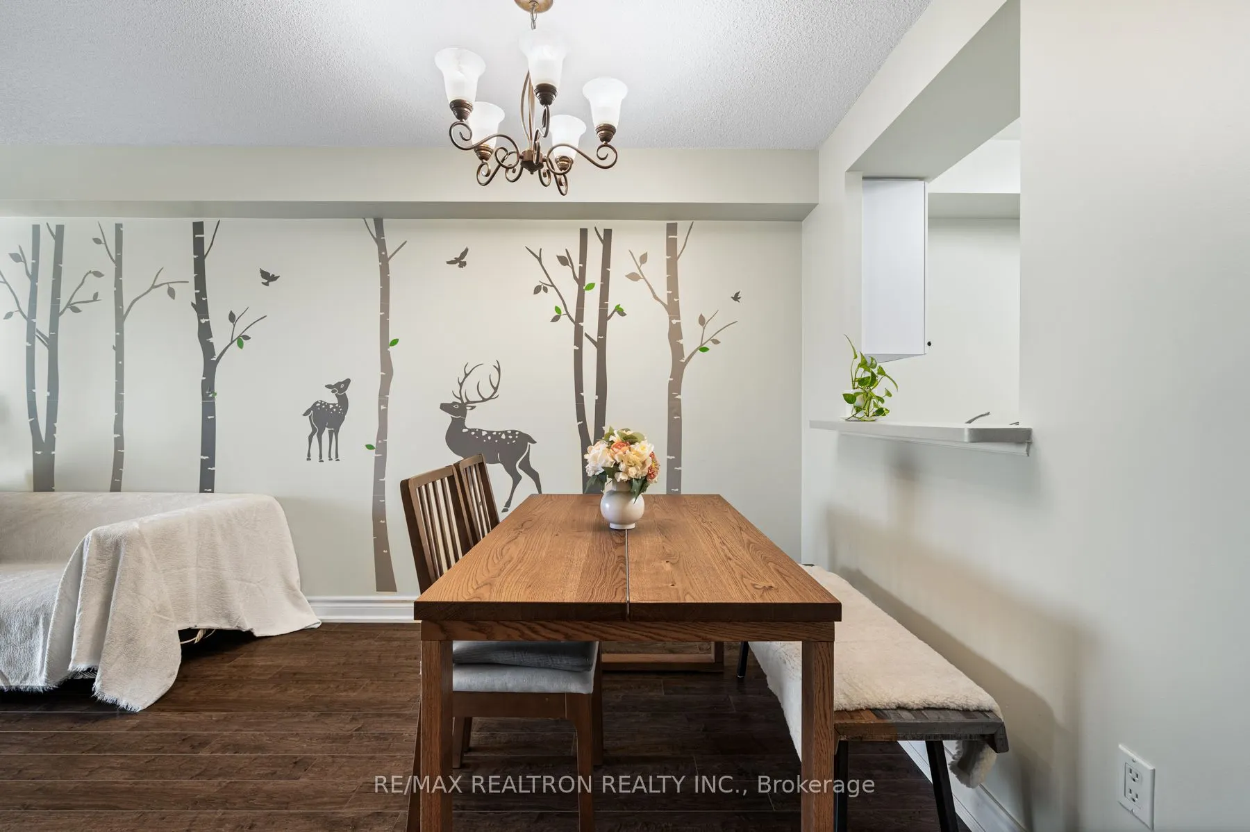 88 Grandview Way, #609
