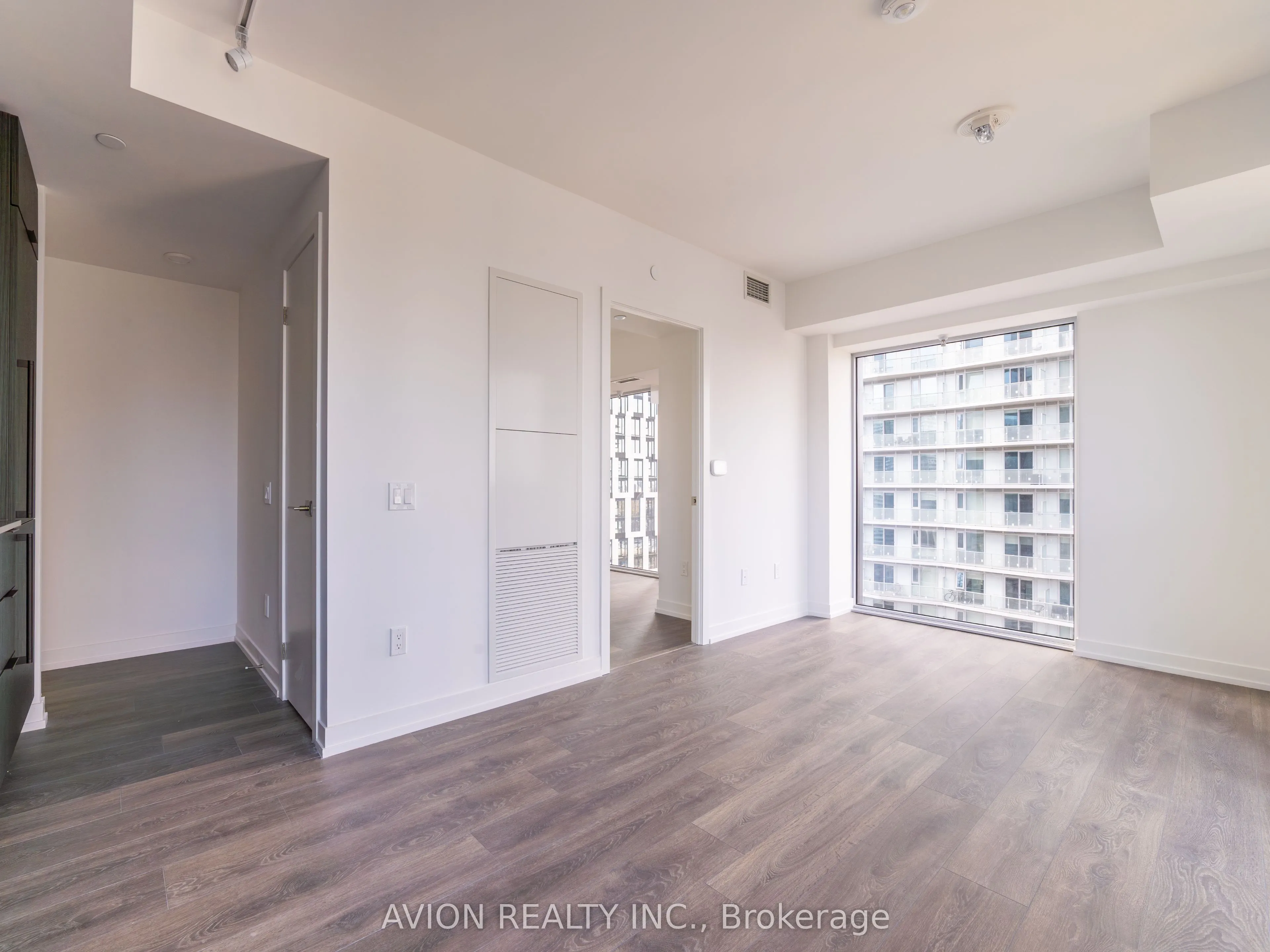 82 Dalhousie Street, #3817