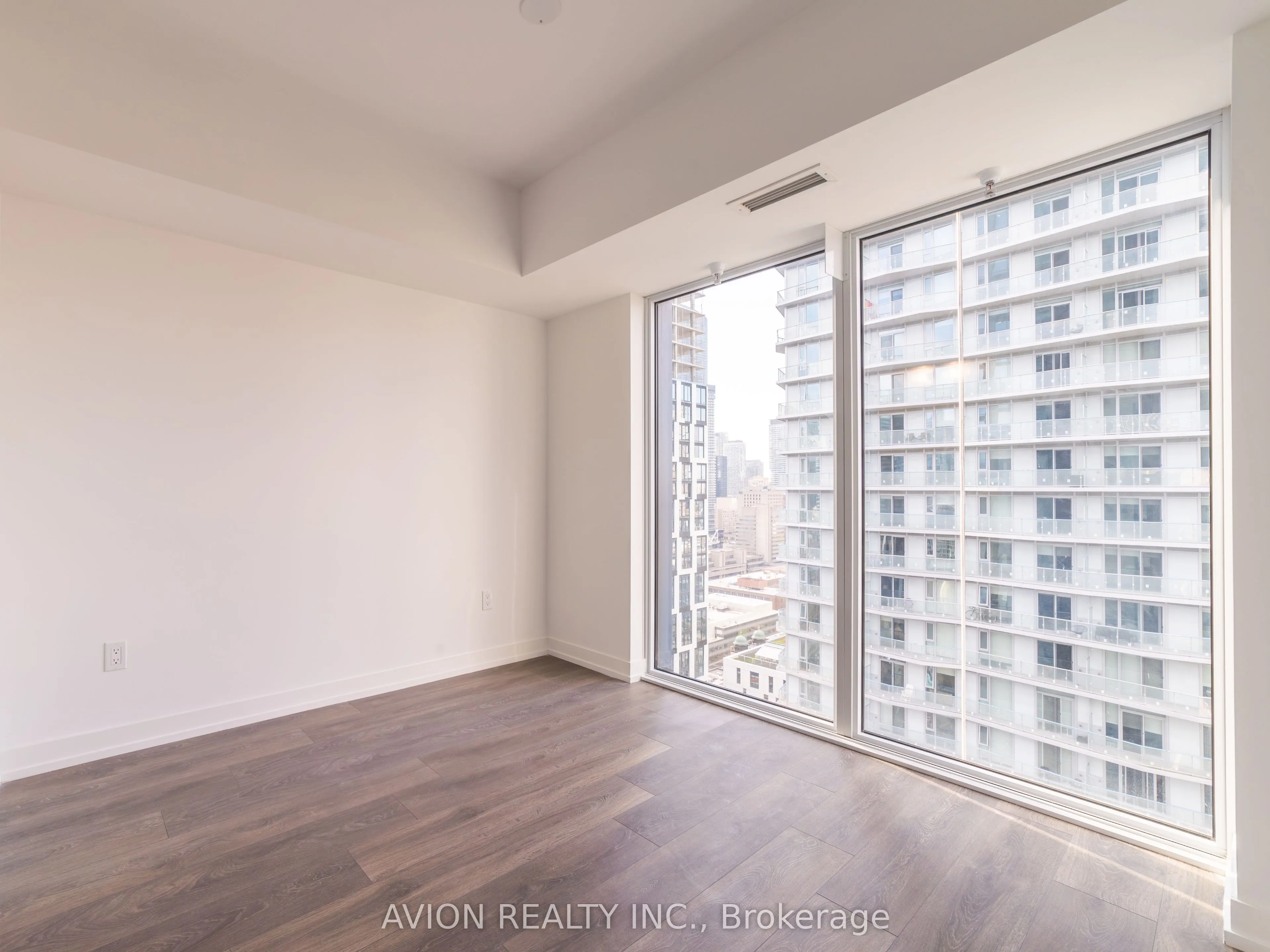 82 Dalhousie Street, #3817