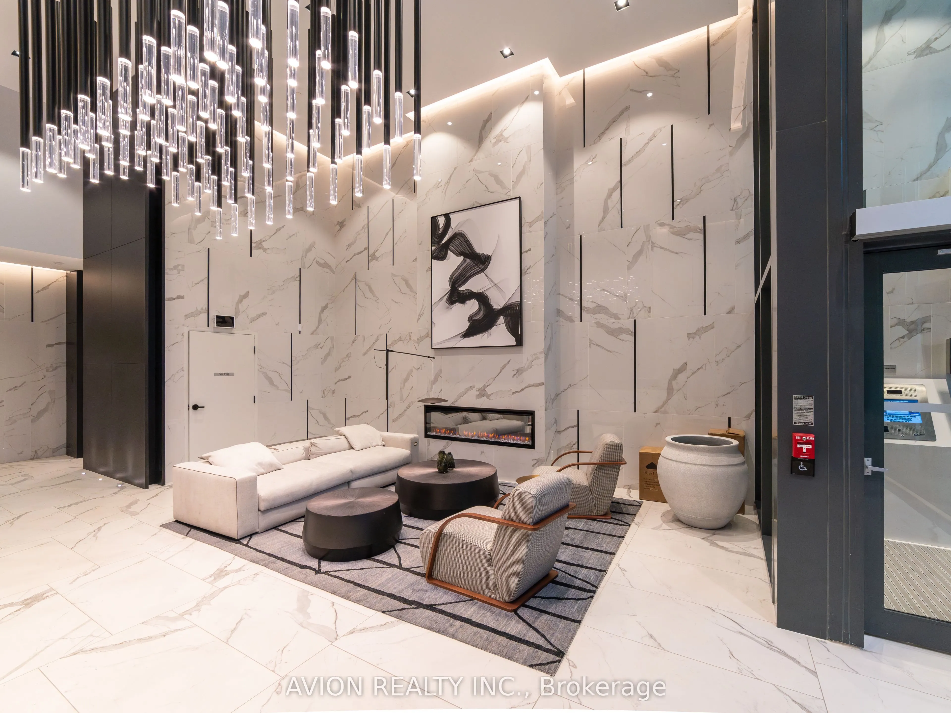 82 Dalhousie Street, #3817