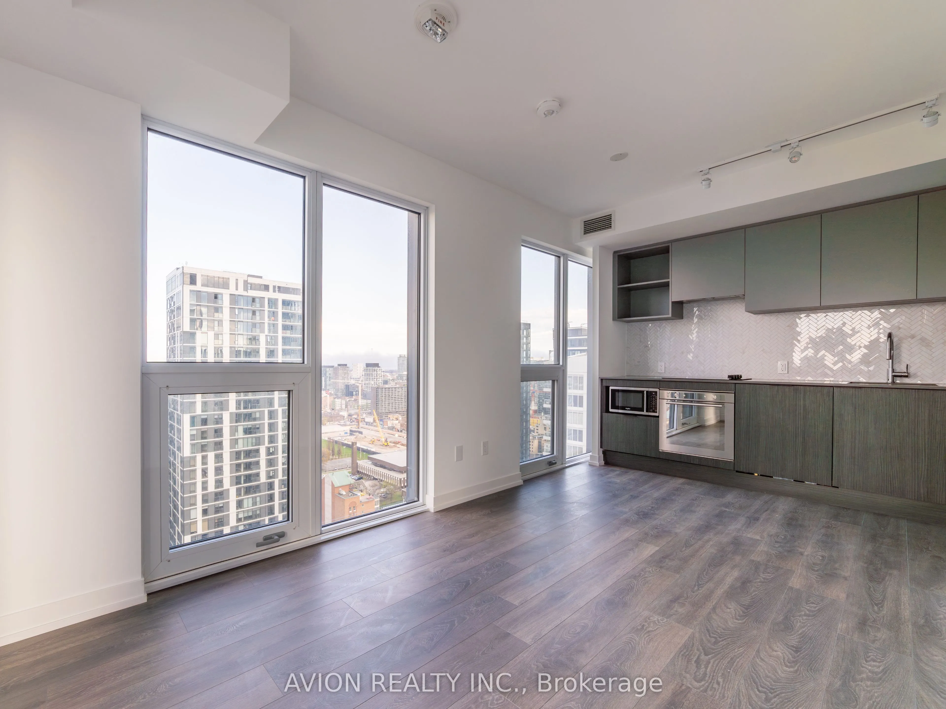 82 Dalhousie Street, #3817