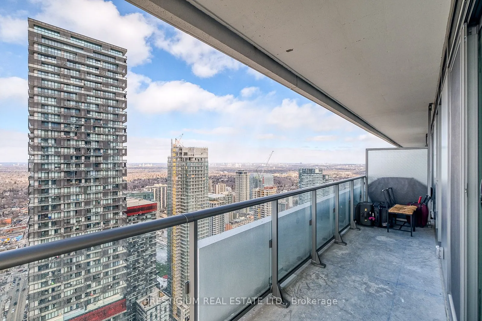 2221 Yonge Street, #4809